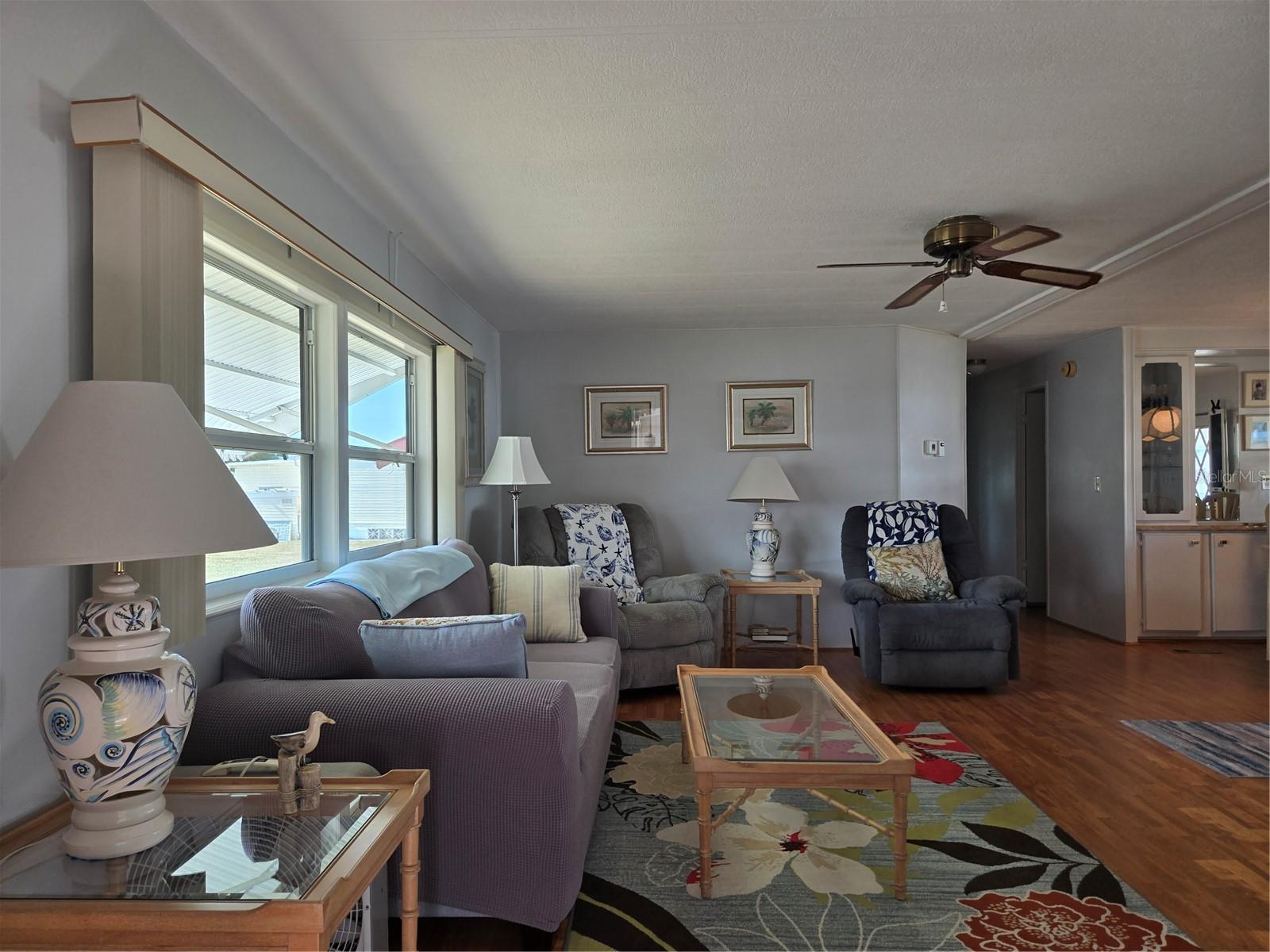 Image 6 of 37 For 500 Longwood Drive