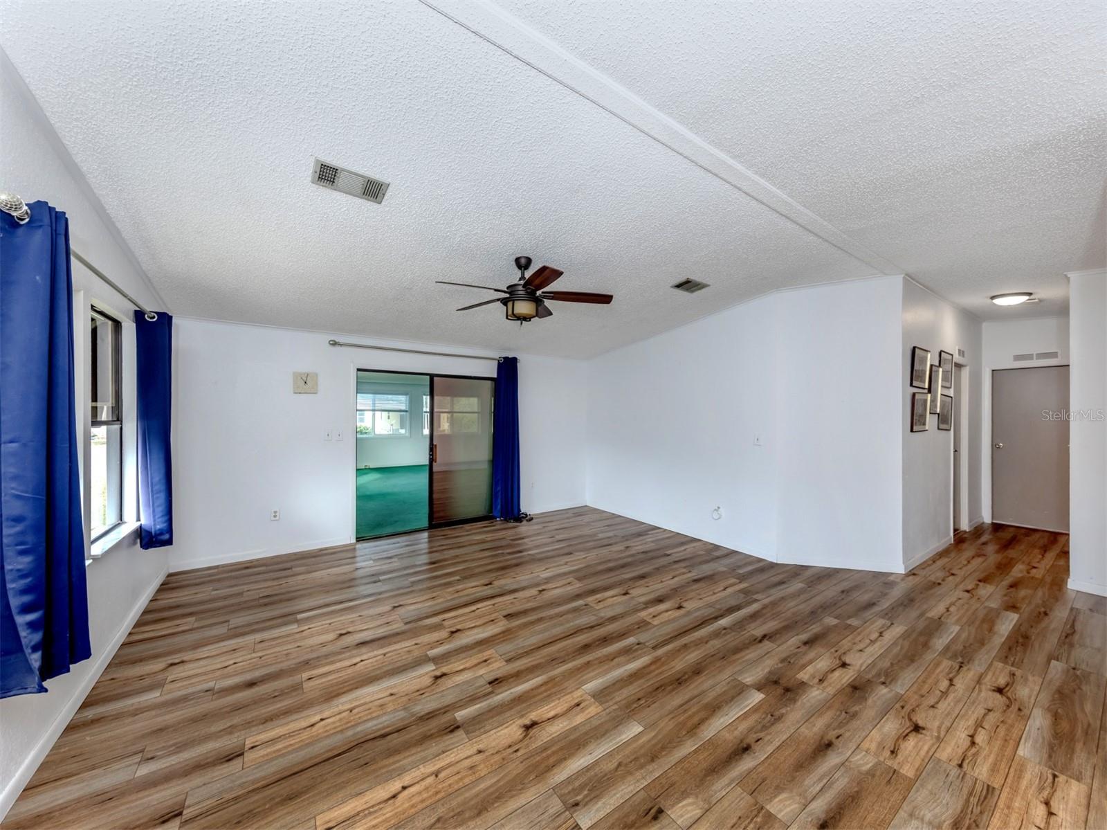 Image 16 of 64 For 397 Catamaran Court