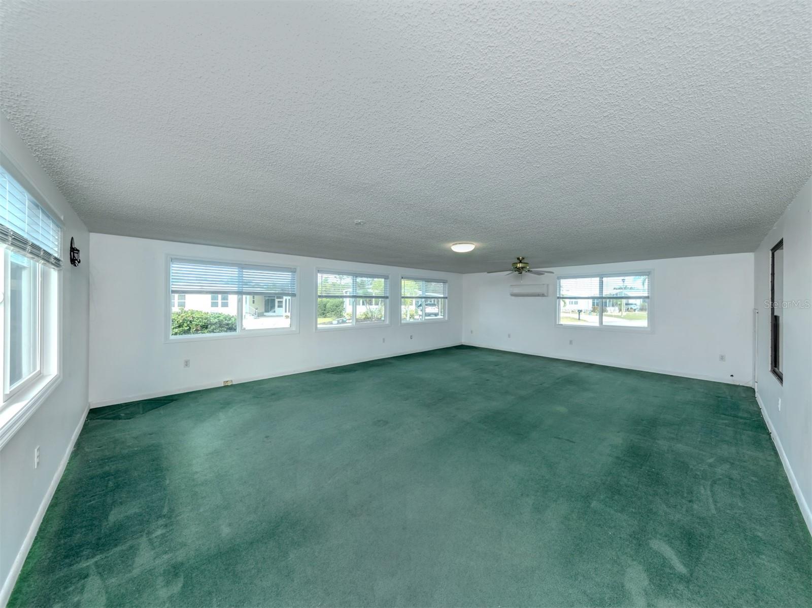 Image 21 of 64 For 397 Catamaran Court