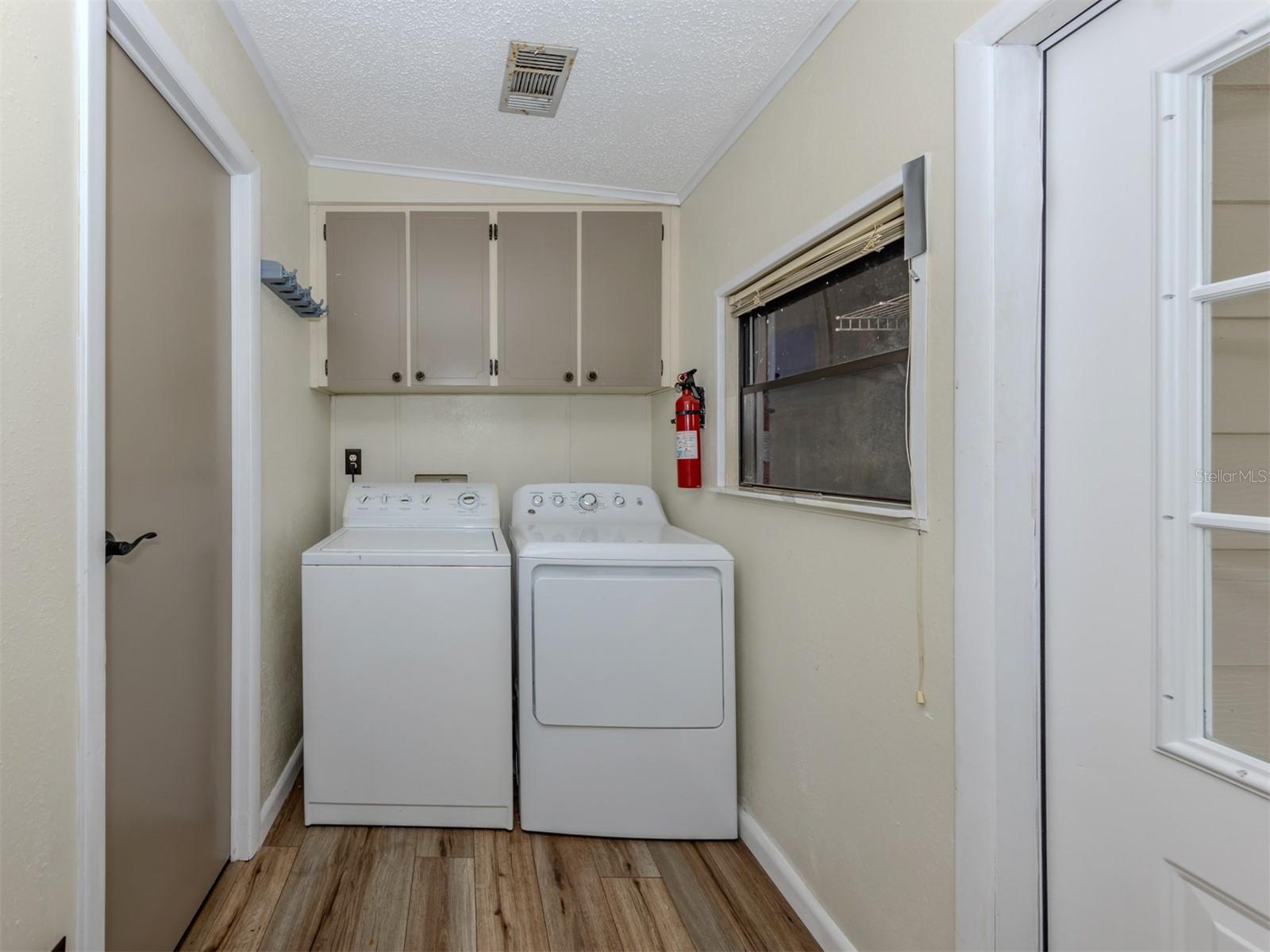 Image 9 of 64 For 397 Catamaran Court