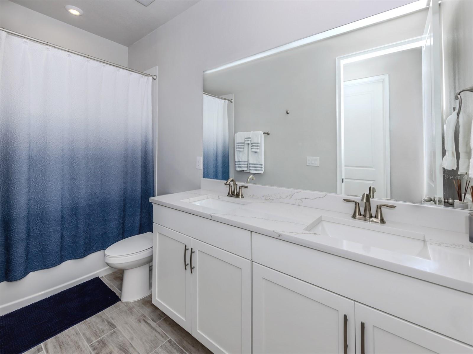 Image 11 of 50 For 20285 Symphony Place