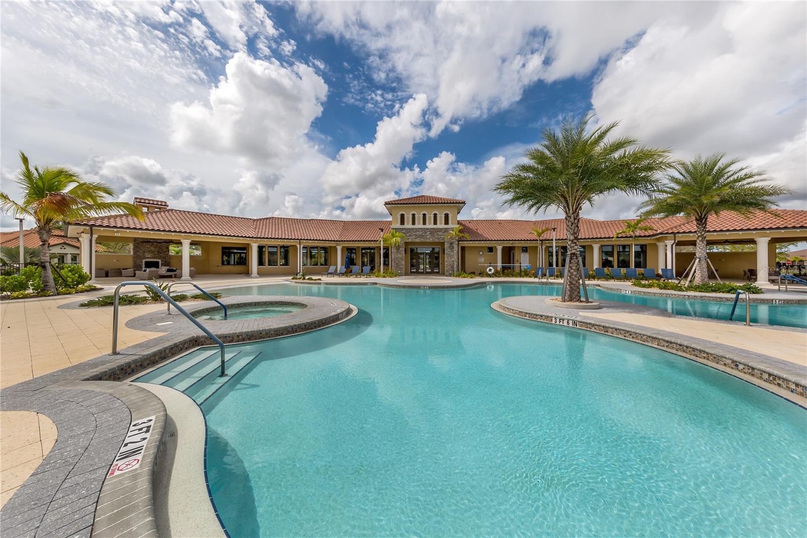 Image 24 of 50 For 20285 Symphony Place