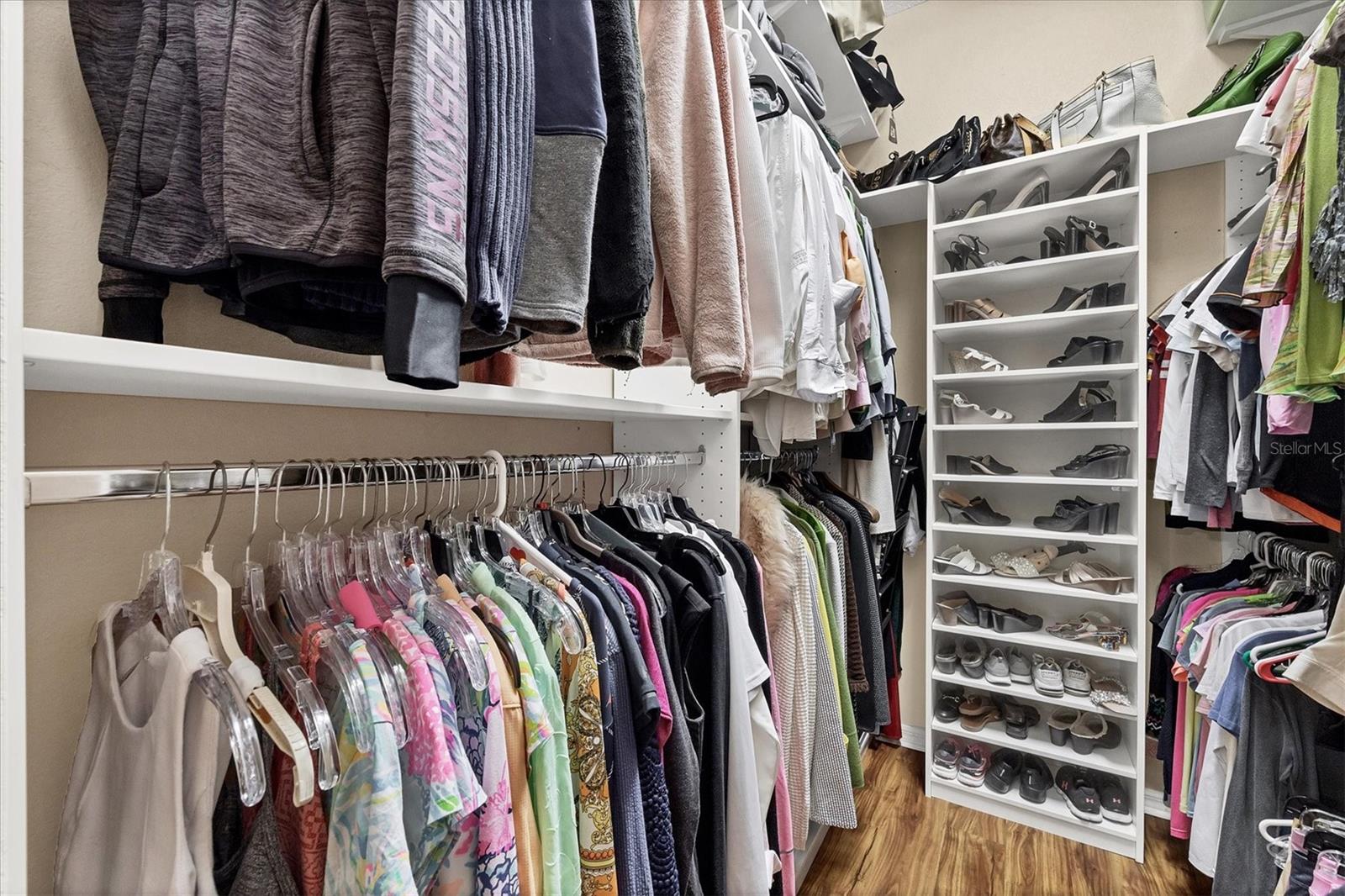 Image 16 of 27 For 7266 Eleanor Circle 202