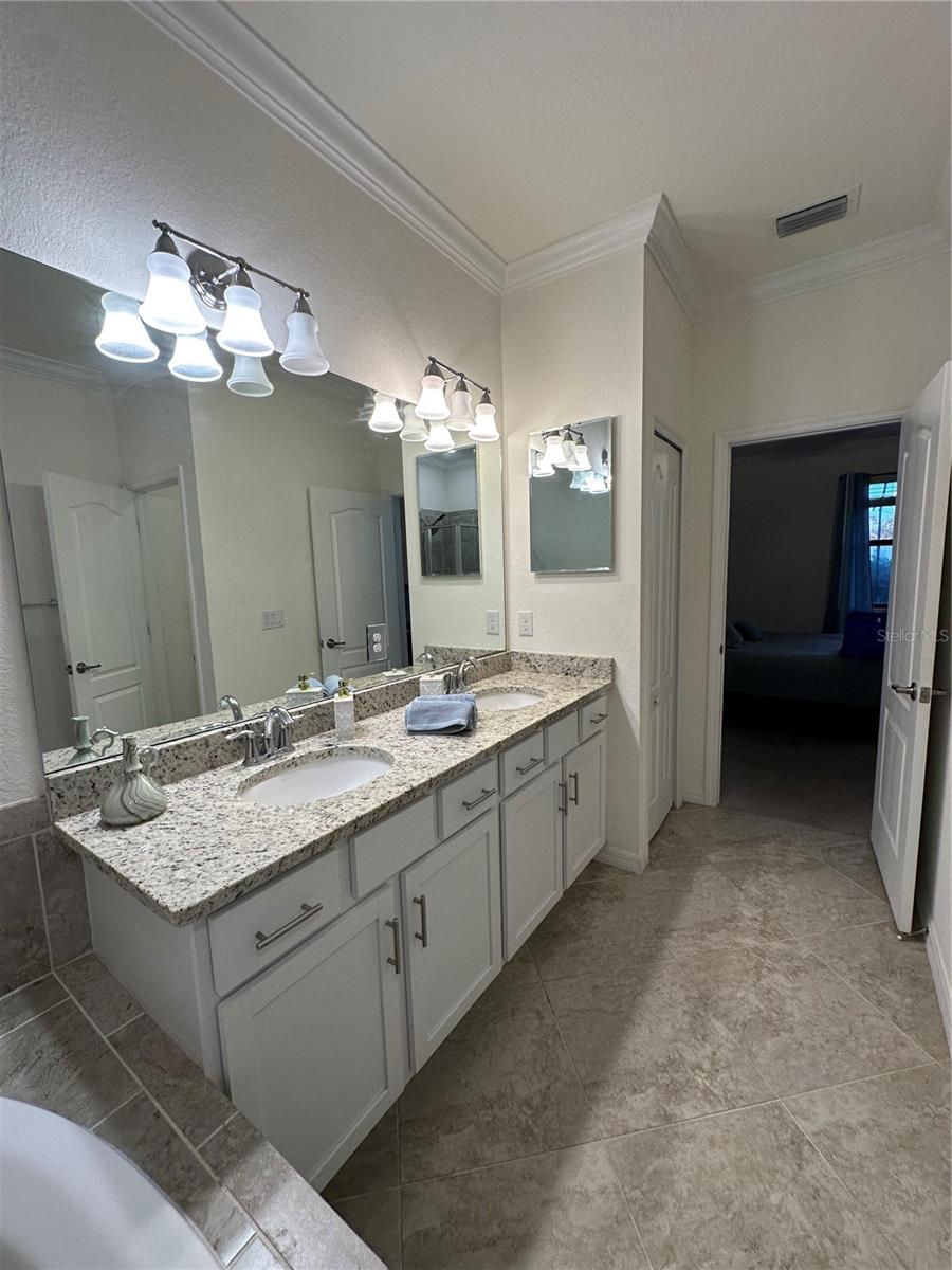 Image 26 of 57 For 20828 Cattail Boulevard