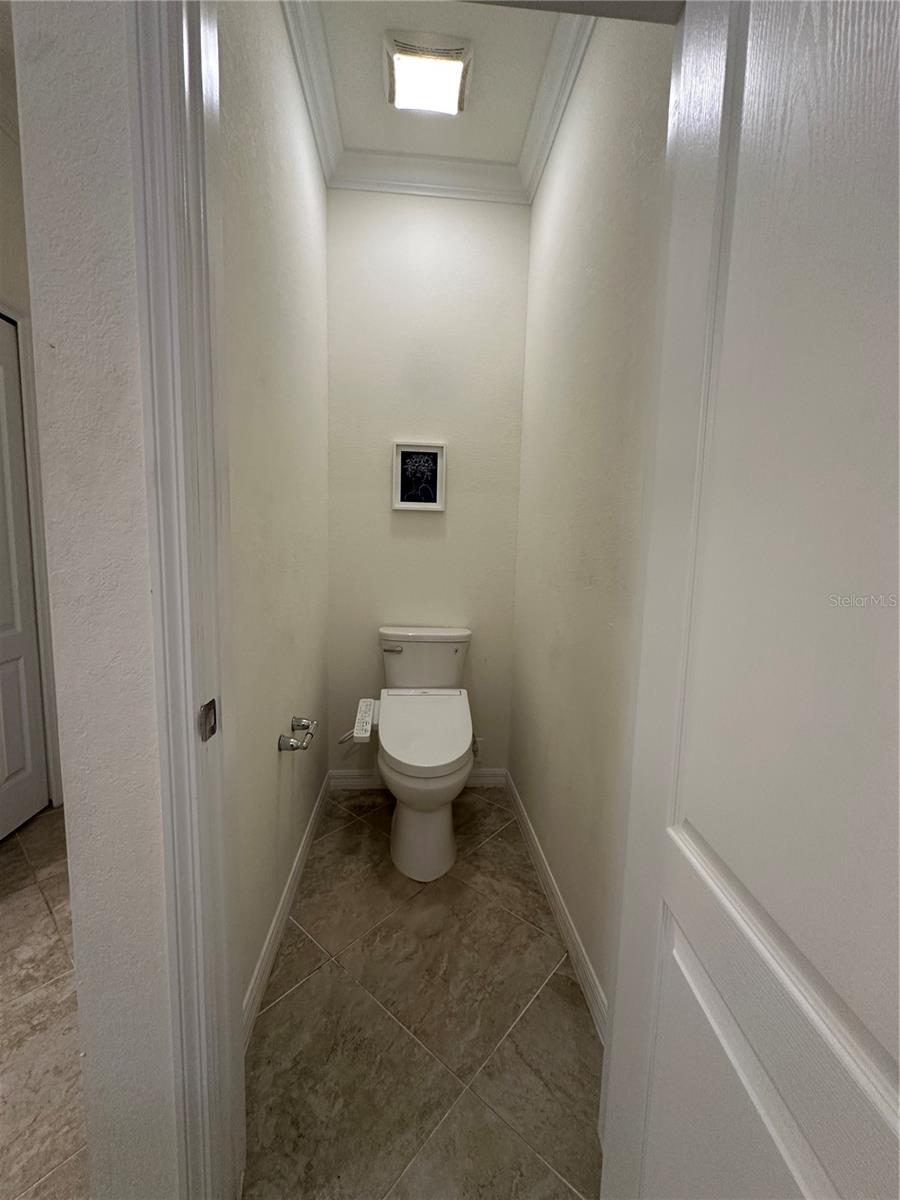 Image 27 of 57 For 20828 Cattail Boulevard