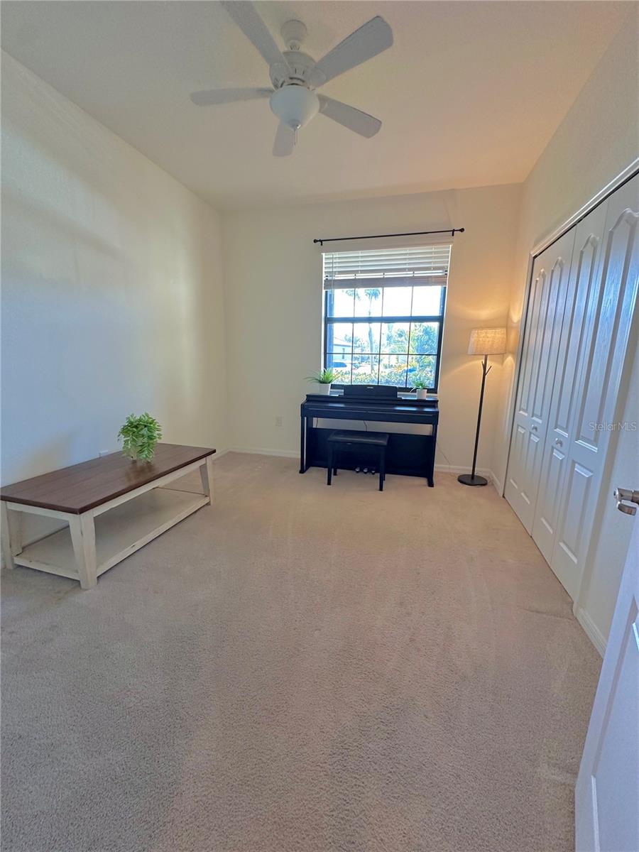 Image 29 of 57 For 20828 Cattail Boulevard