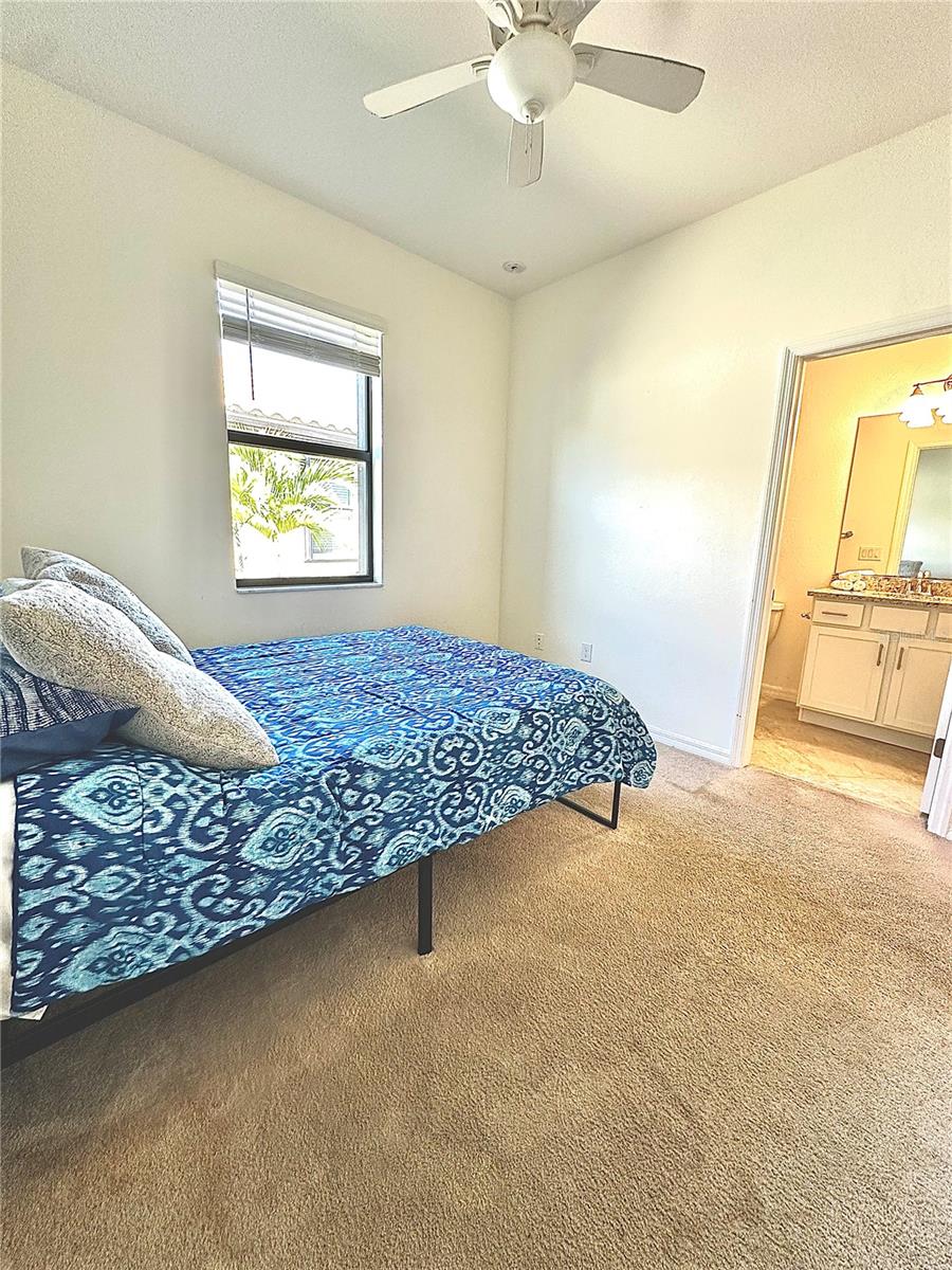 Image 31 of 57 For 20828 Cattail Boulevard