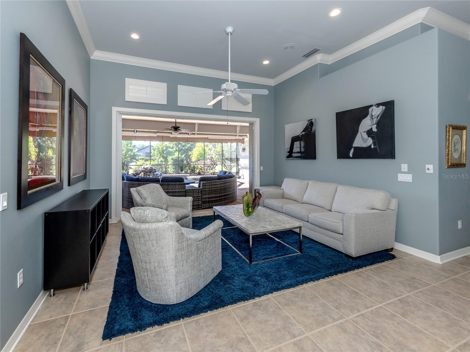 Image 7 of 60 For 406 Trenwick Lane