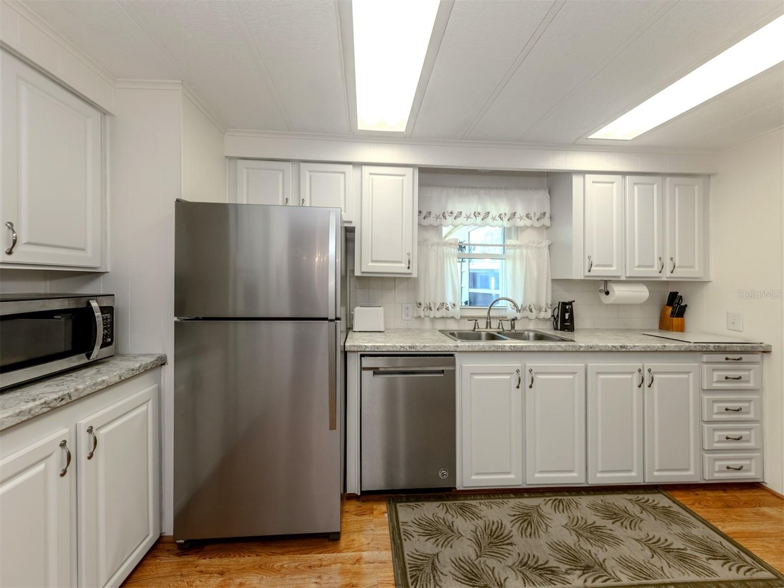 Image 18 of 65 For 145 Seaward Way