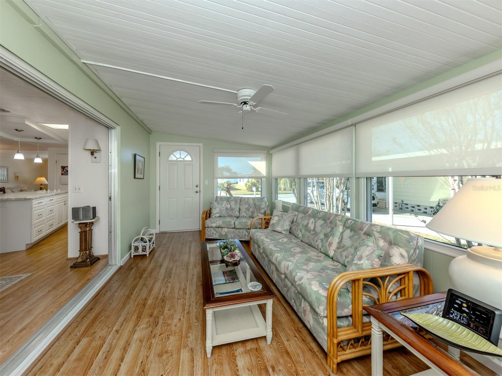 Image 22 of 65 For 145 Seaward Way