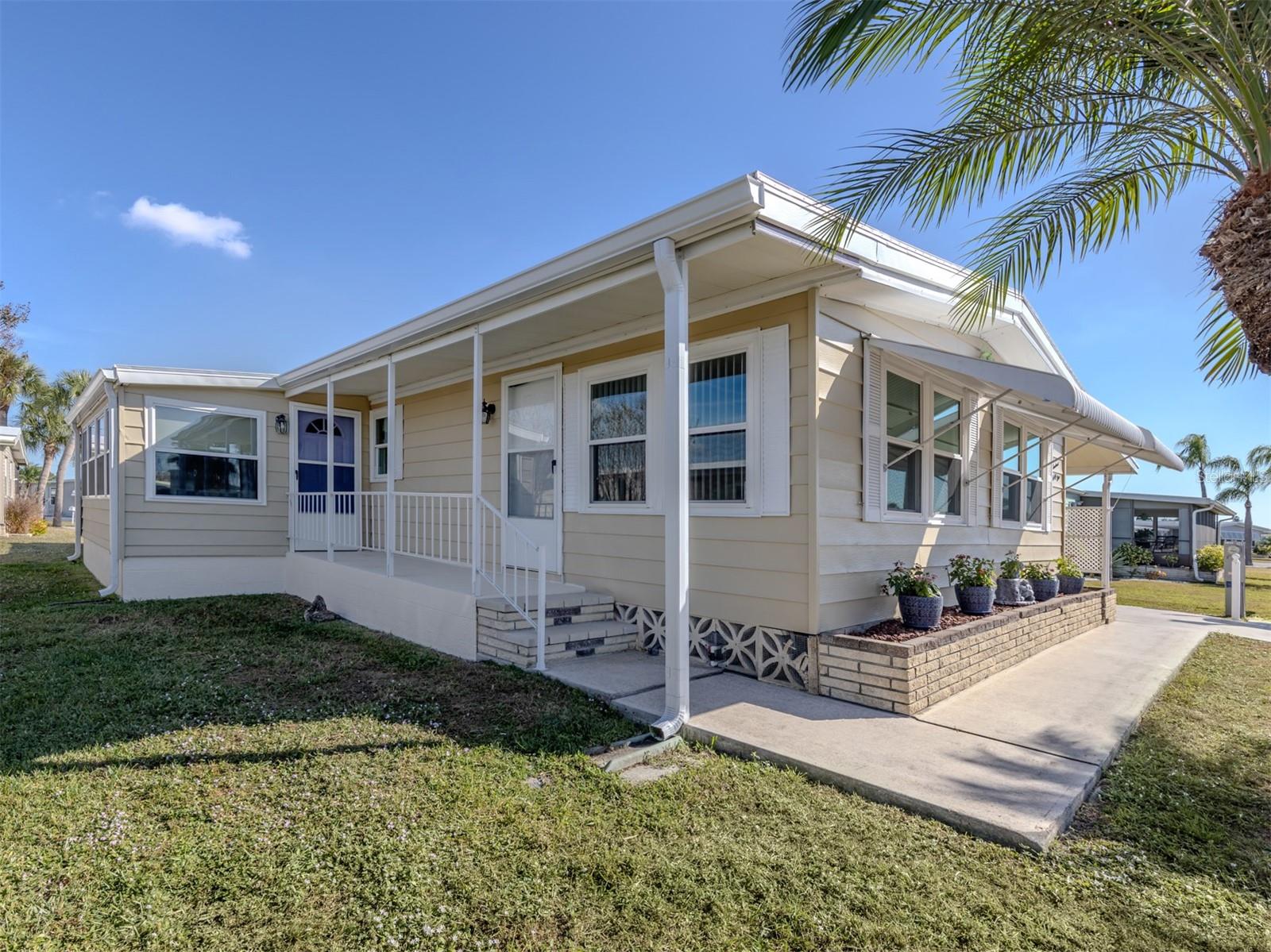 Image 4 of 65 For 145 Seaward Way