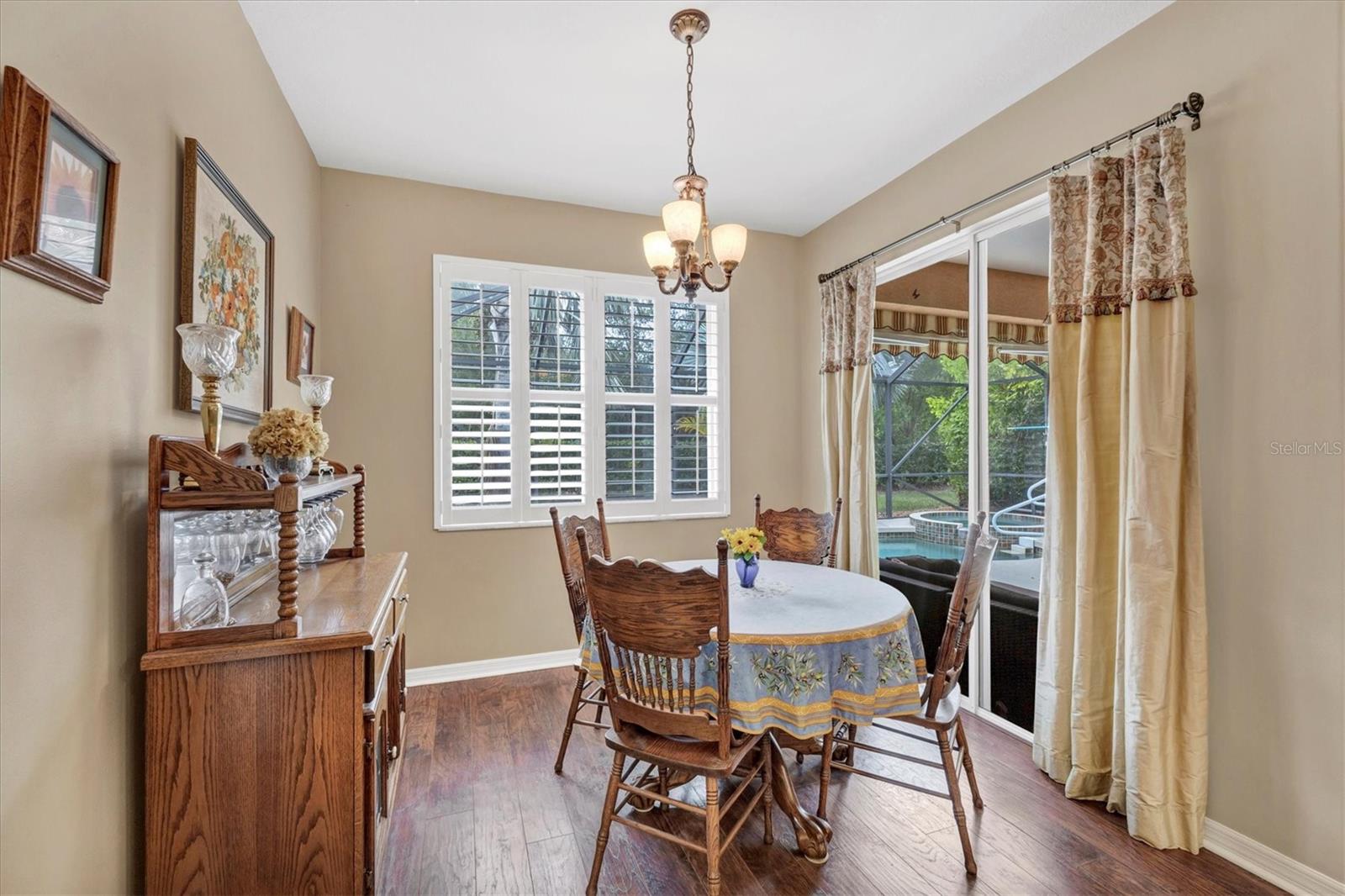 Image 15 of 36 For 19792 Cobblestone Circle