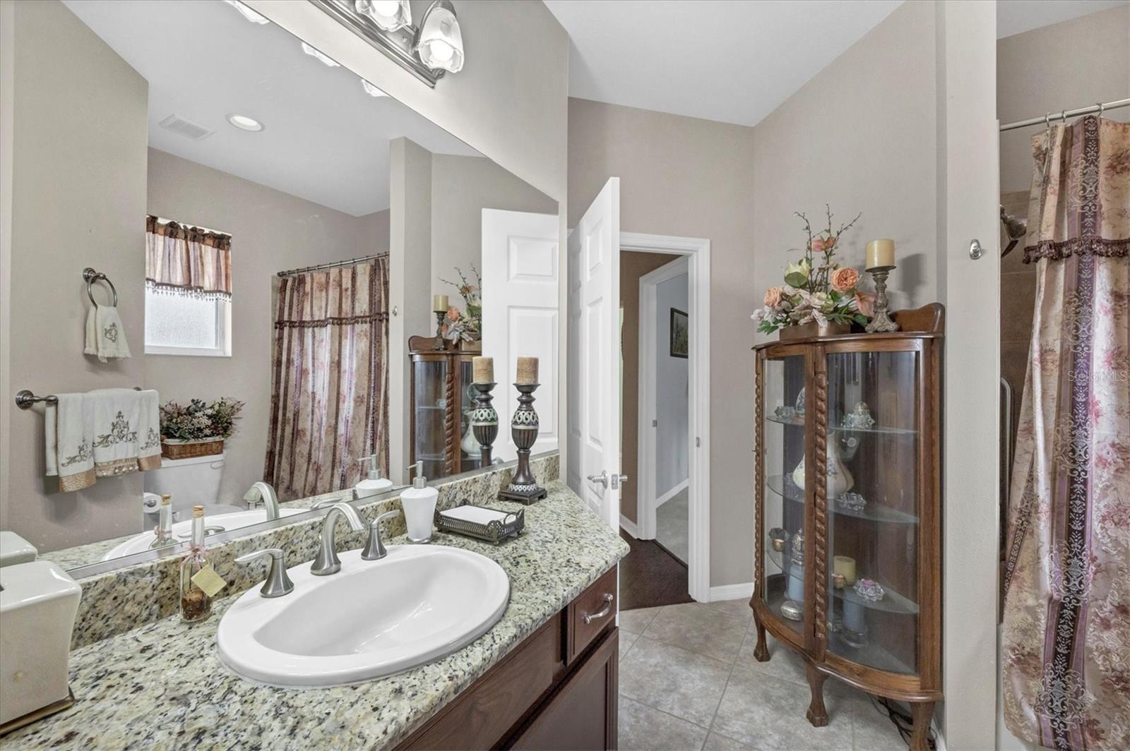 Image 25 of 36 For 19792 Cobblestone Circle