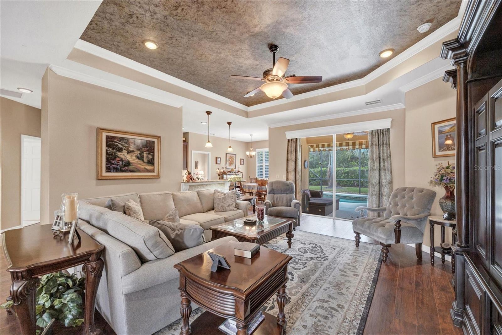 Image 7 of 36 For 19792 Cobblestone Circle