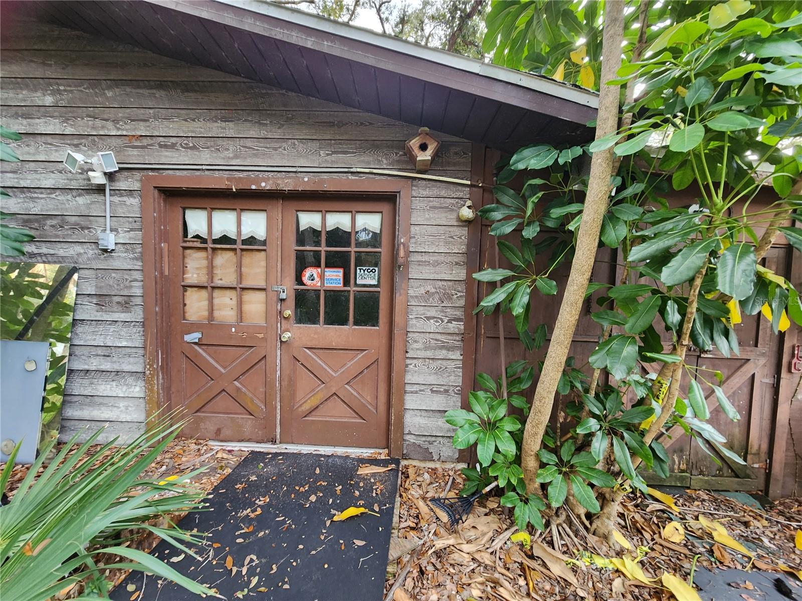 Image 10 of 70 For 286 Shamrock Drive