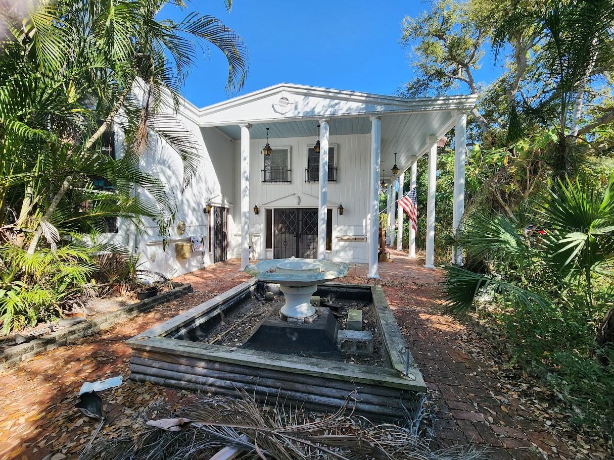 Image 2 of 70 For 286 Shamrock Drive