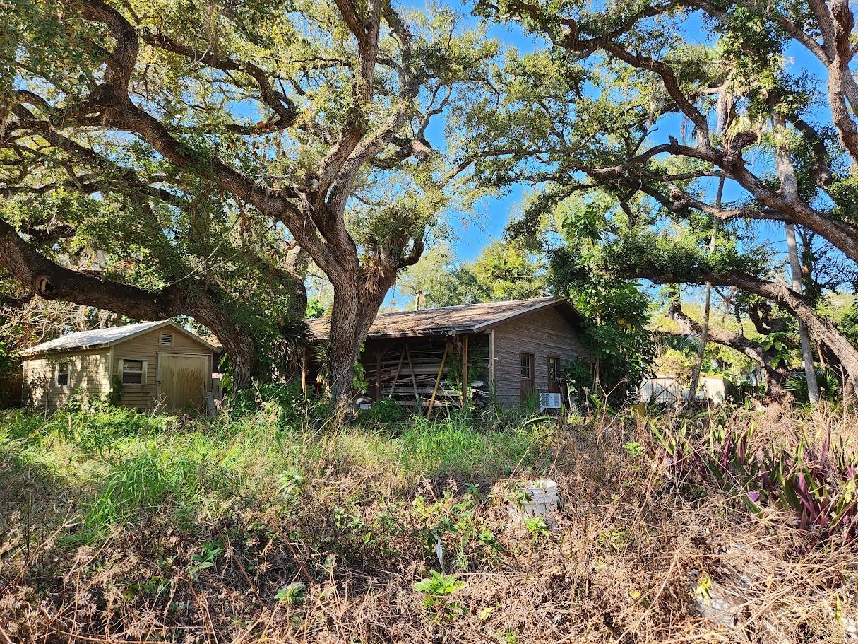 Image 9 of 70 For 286 Shamrock Drive