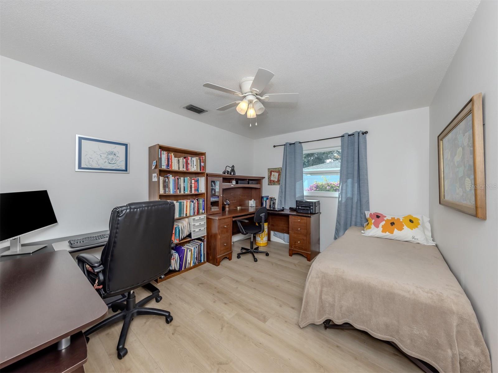 Image 17 of 45 For 1345 Pine Needle Road