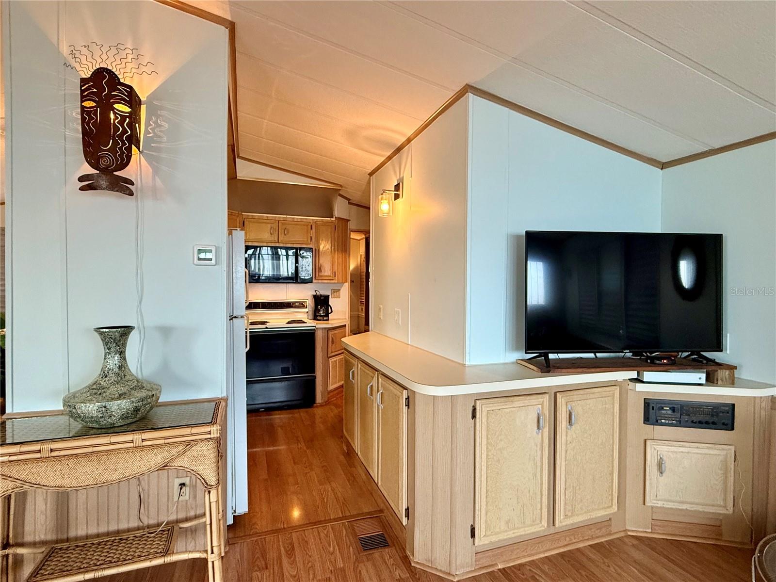 Image 11 of 41 For 1475 Flamingo Drive 314