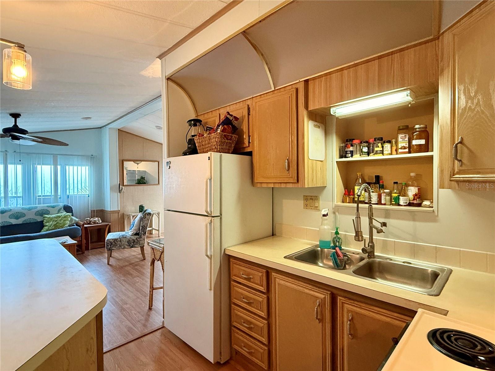 Image 14 of 41 For 1475 Flamingo Drive 314