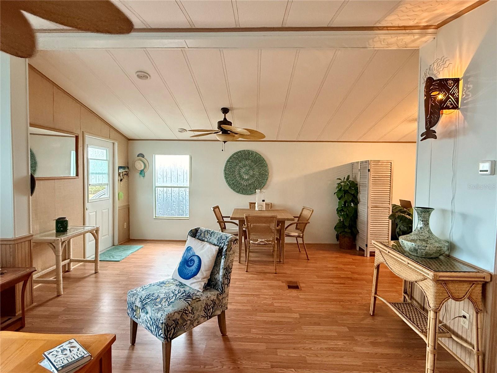 Image 7 of 41 For 1475 Flamingo Drive 314