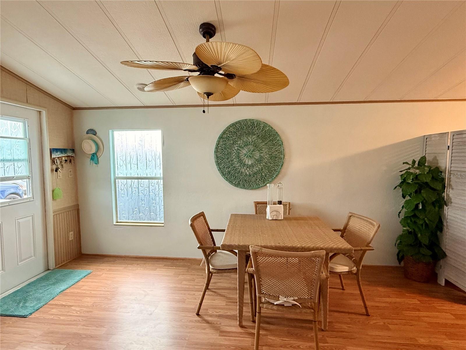 Image 8 of 41 For 1475 Flamingo Drive 314