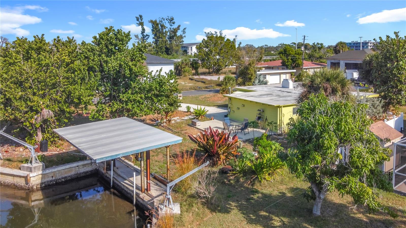 Image 42 of 47 For 1410 Deer Creek Drive