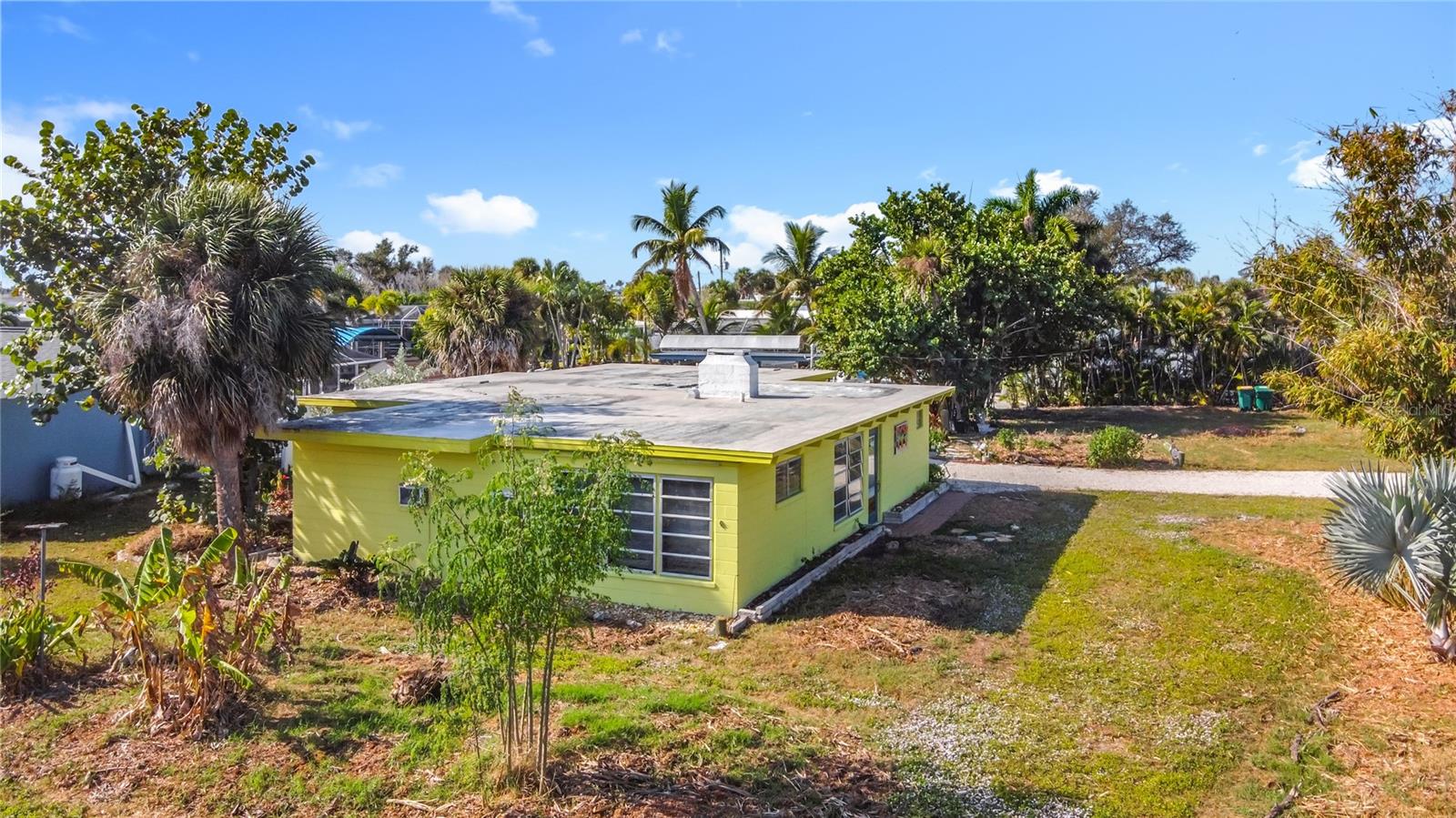 Image 5 of 47 For 1410 Deer Creek Drive