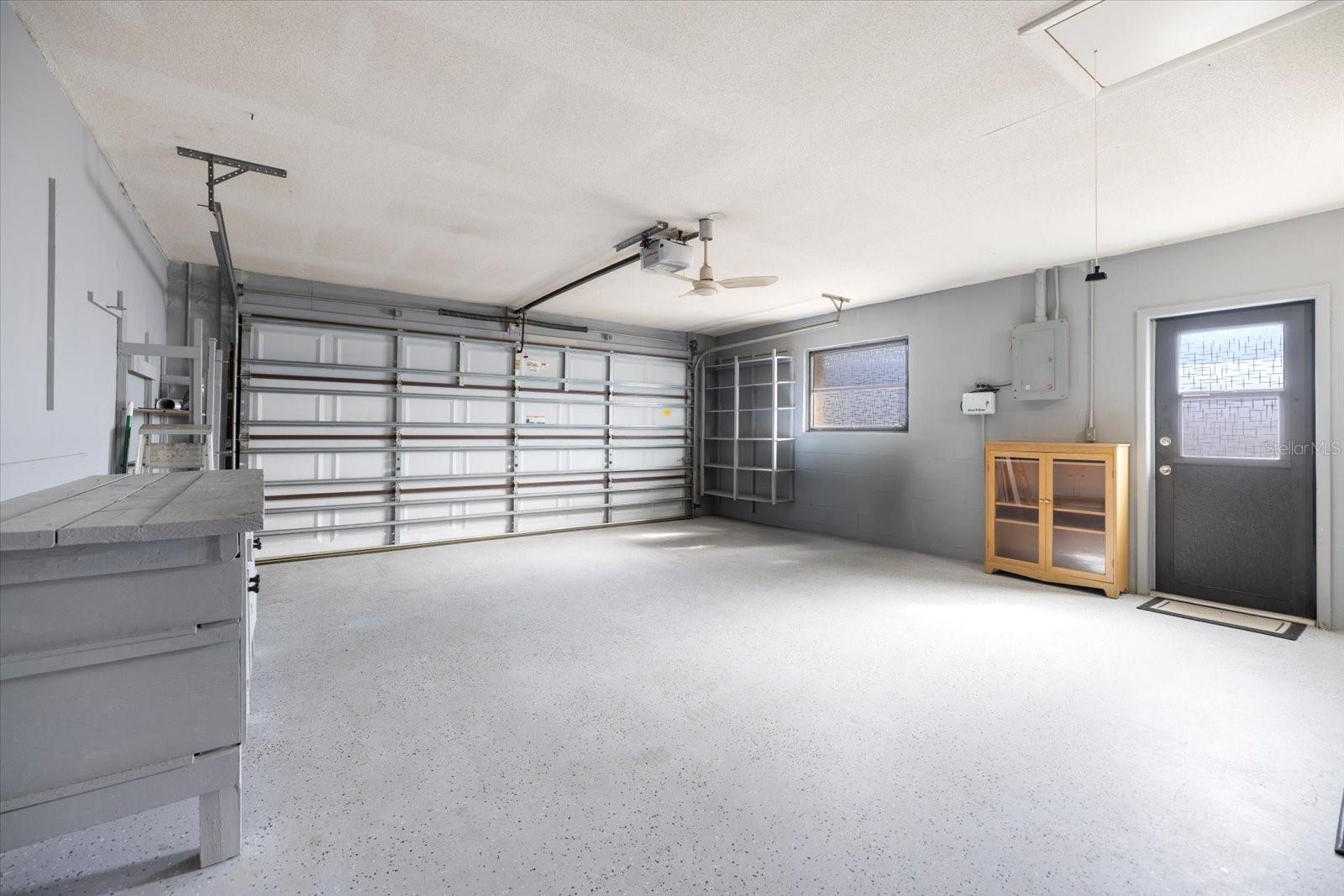 Image 22 of 26 For 3568 Roslyn Road