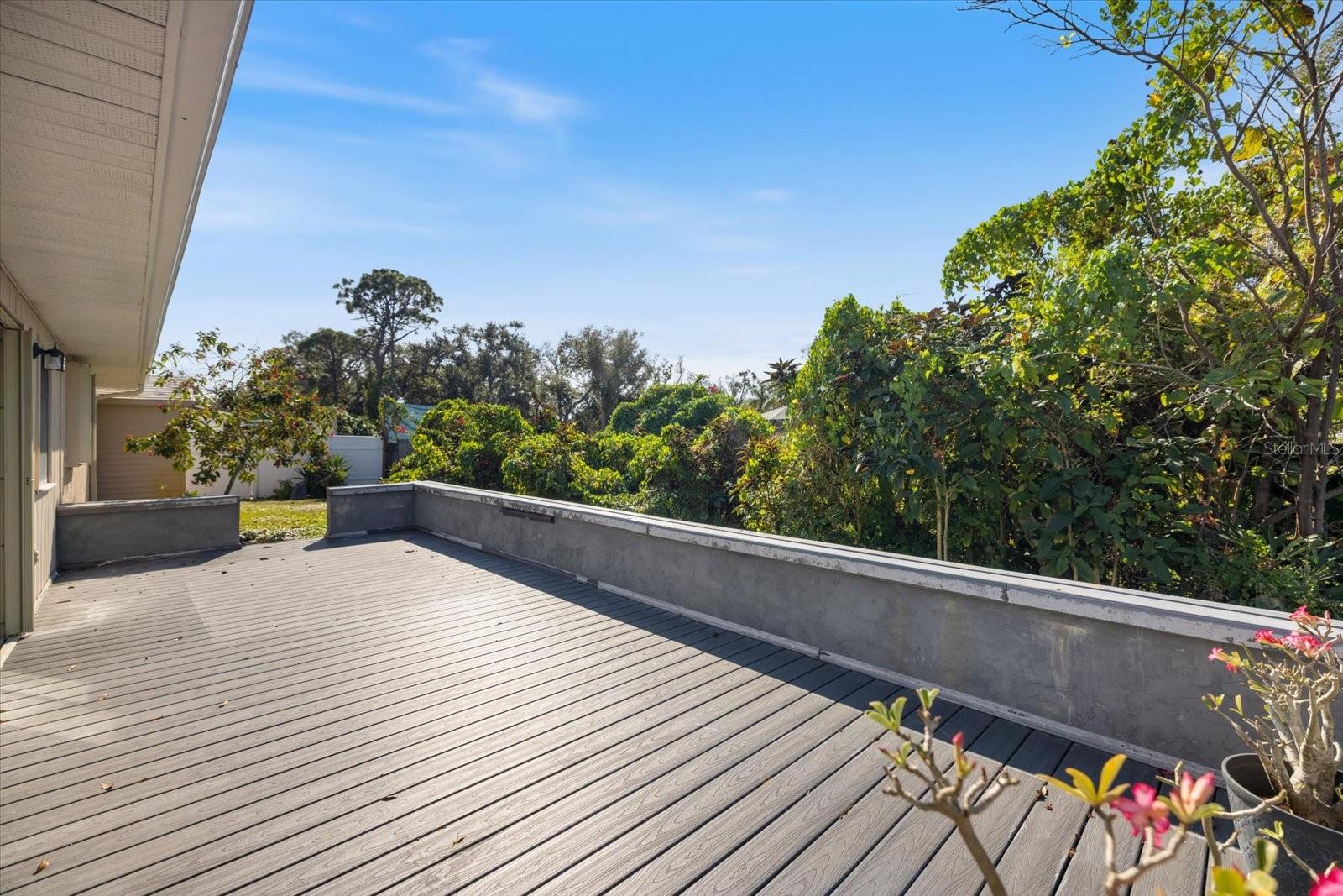 Image 23 of 26 For 3568 Roslyn Road