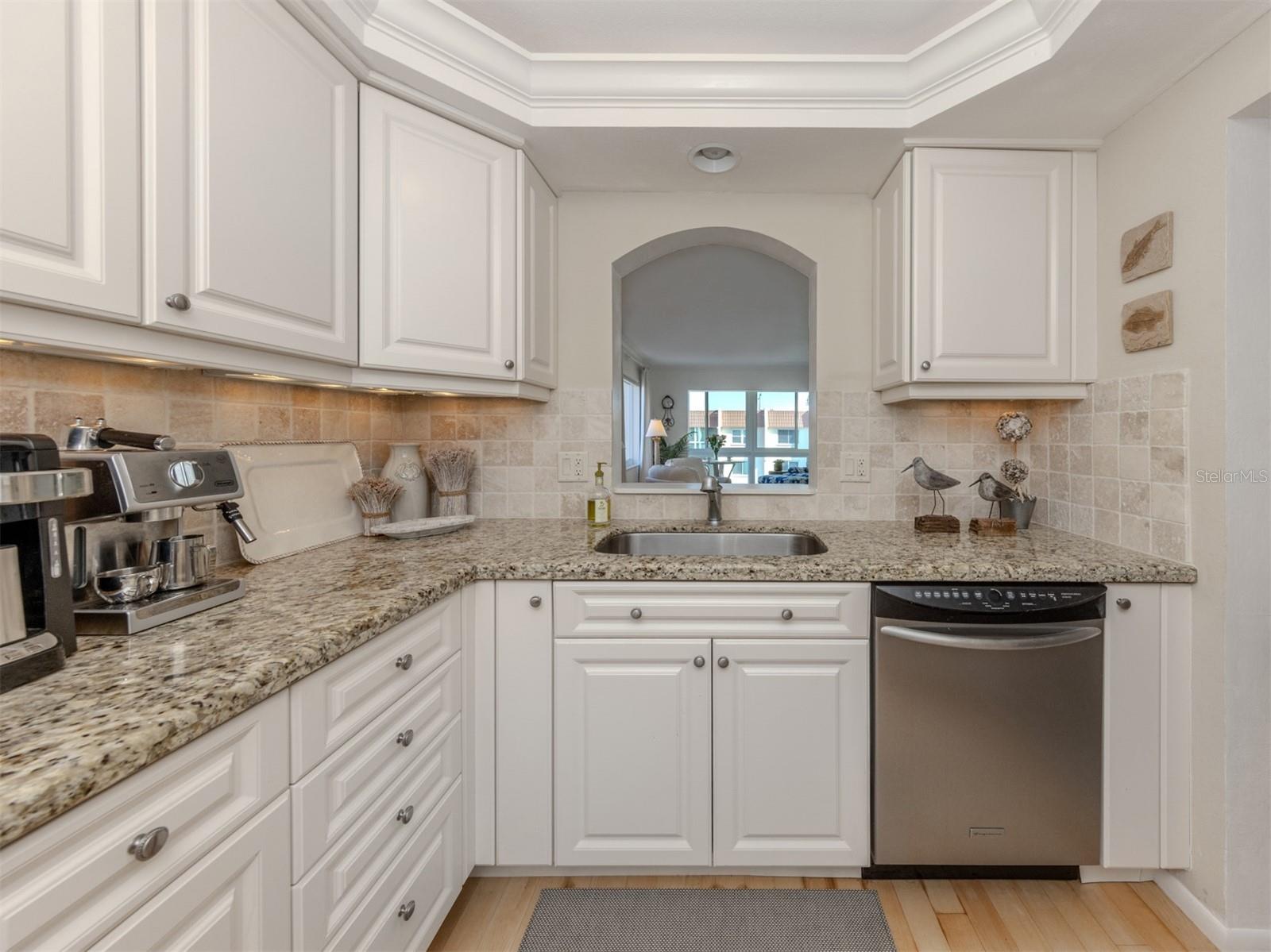 Image 13 of 46 For 230 Santa Maria Street 330