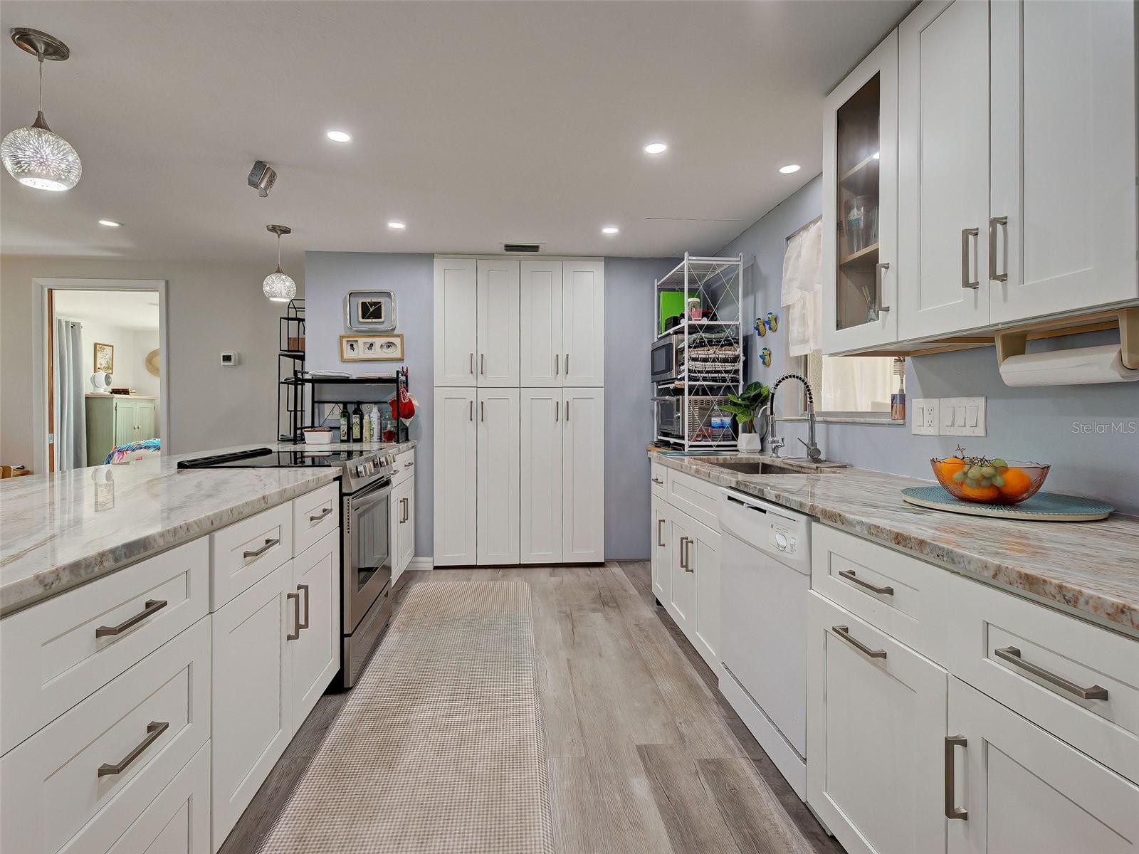 Image 12 of 42 For 2698 Valencia Road