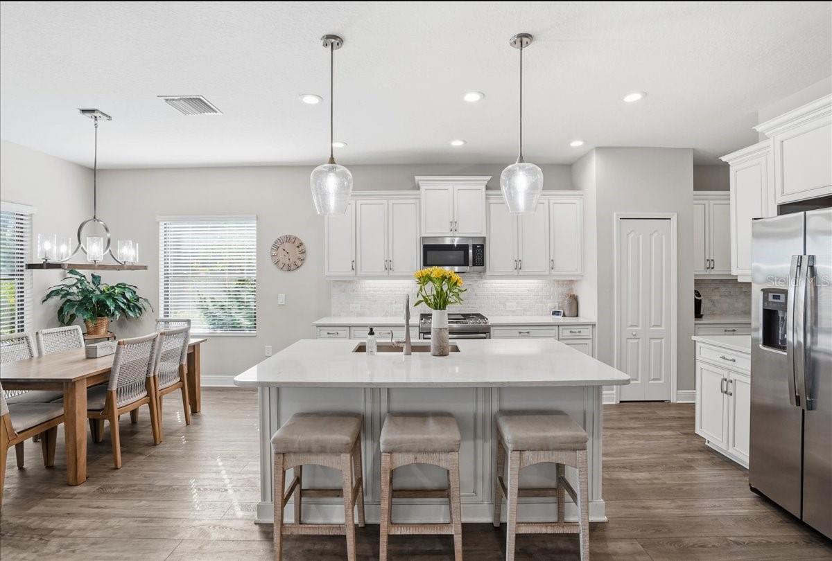 Image 7 of 69 For 26780 Weiskopf Drive