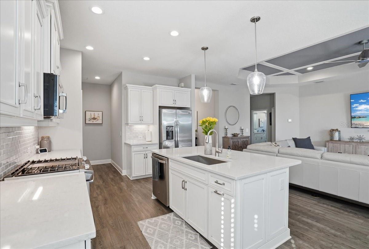 Image 8 of 69 For 26780 Weiskopf Drive