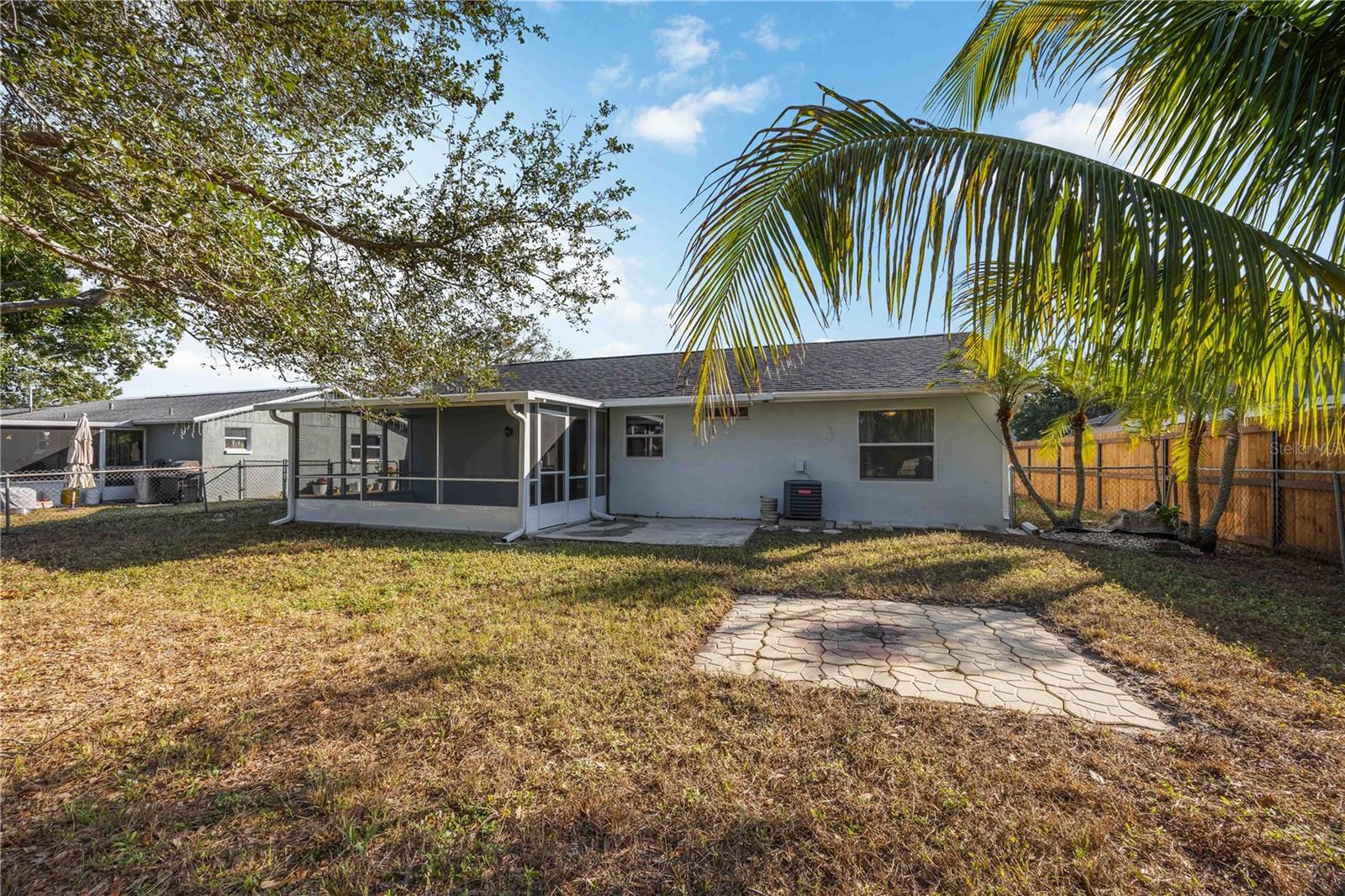 Image 35 of 48 For 1029 Elaine Street