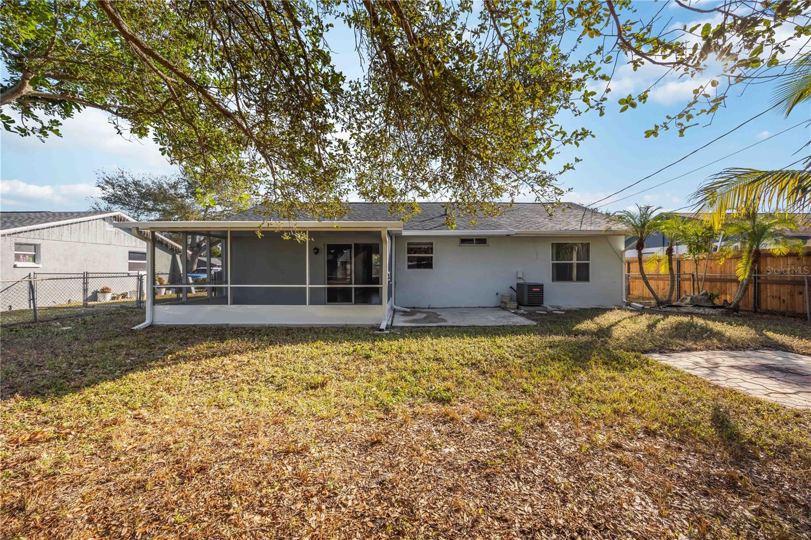 Image 36 of 48 For 1029 Elaine Street