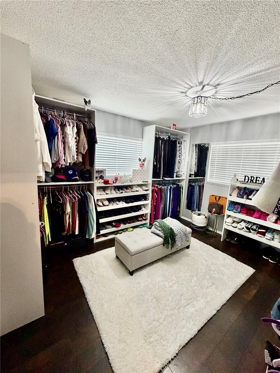 Image 10 of 38 For 3233 Teal Avenue