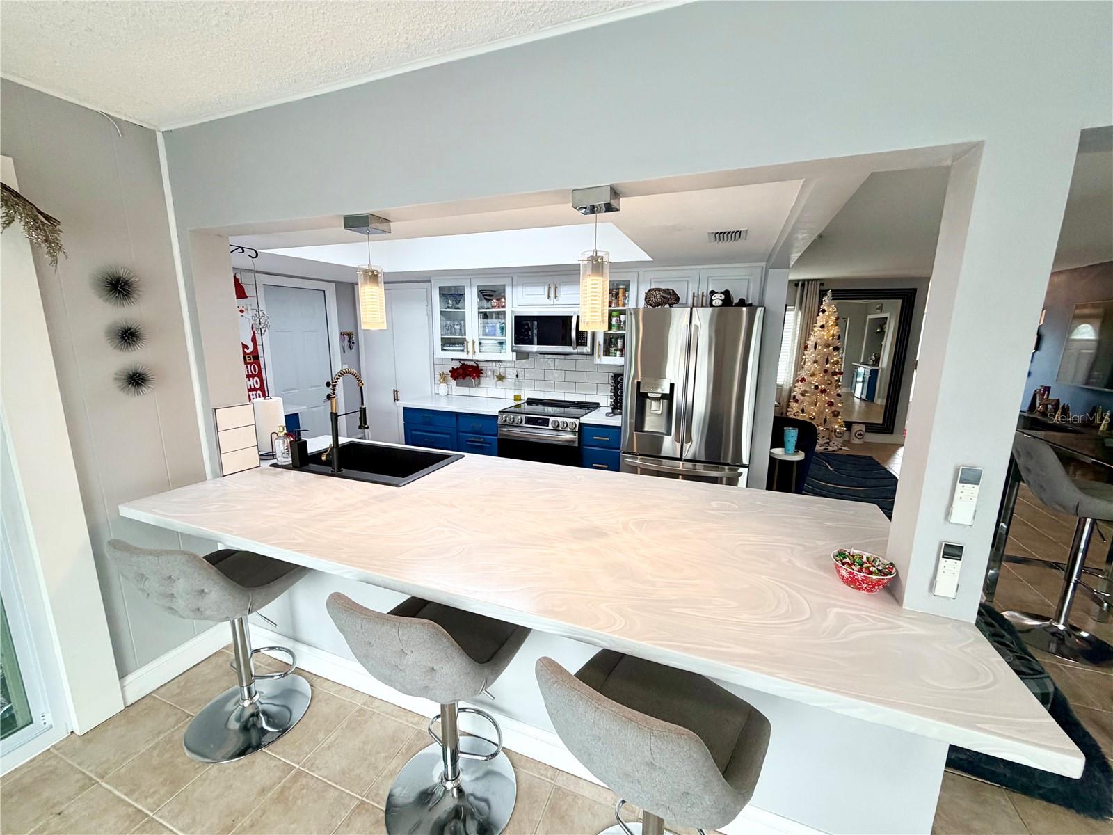 Image 15 of 38 For 3233 Teal Avenue