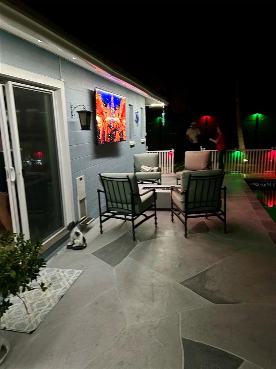 Image 34 of 38 For 3233 Teal Avenue