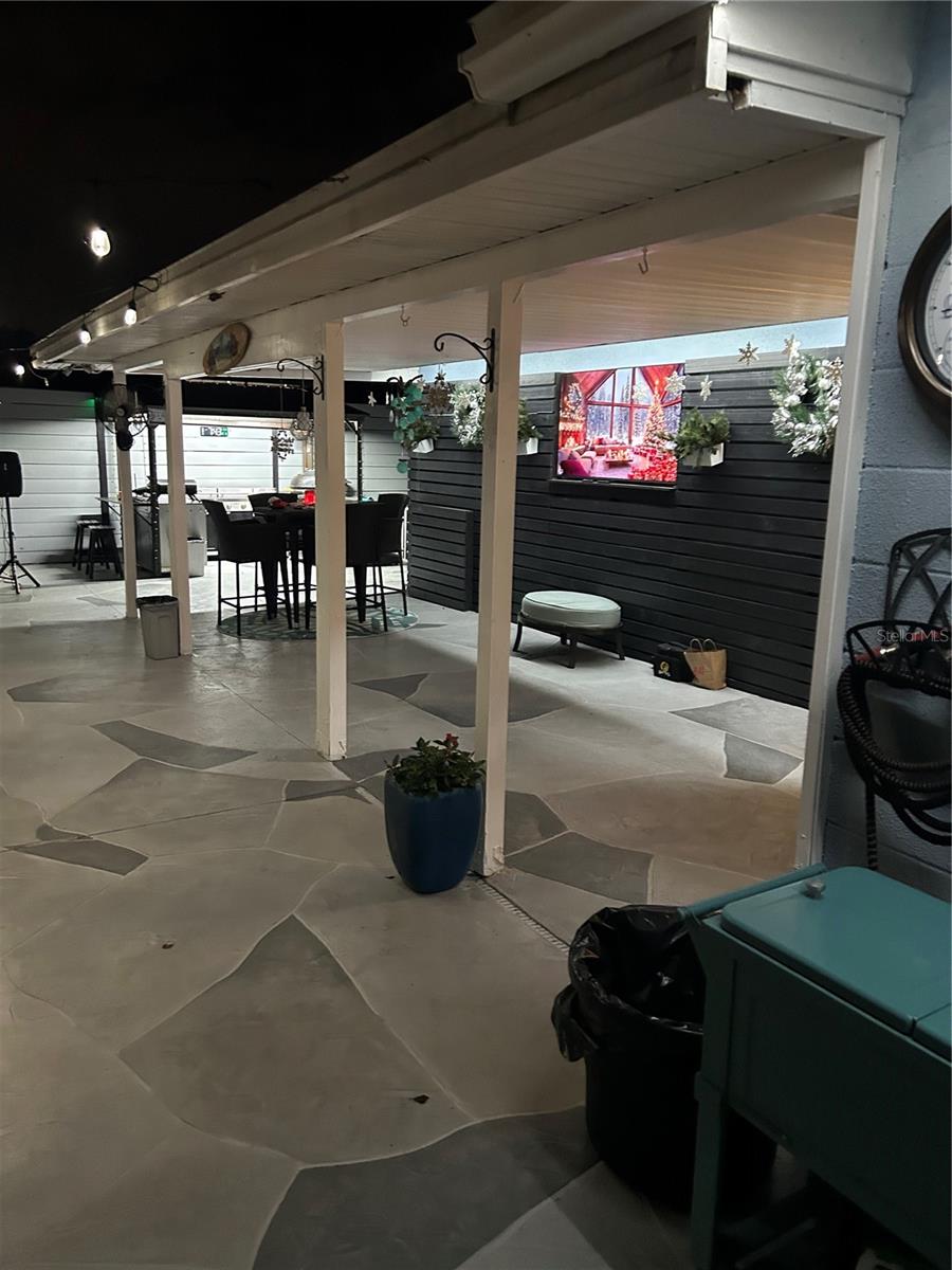 Image 35 of 38 For 3233 Teal Avenue