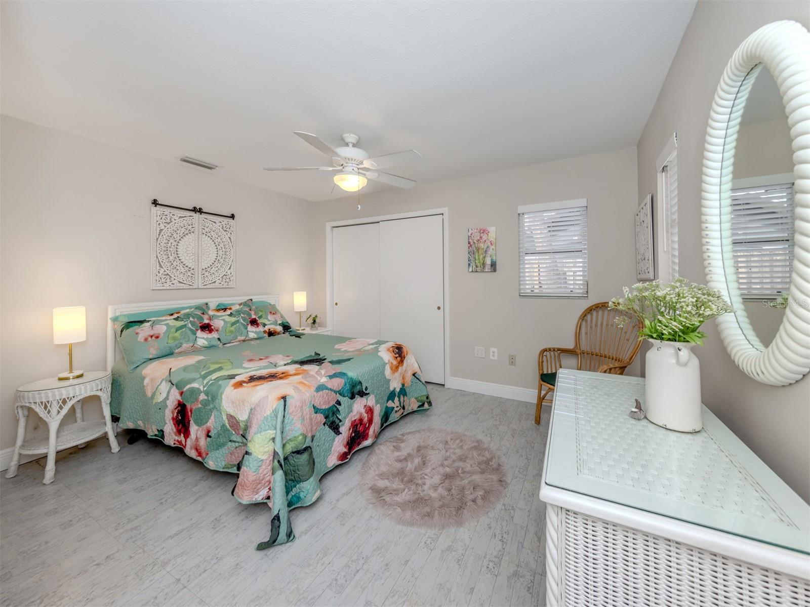 Image 17 of 68 For 1141 Sleepy Hollow Court