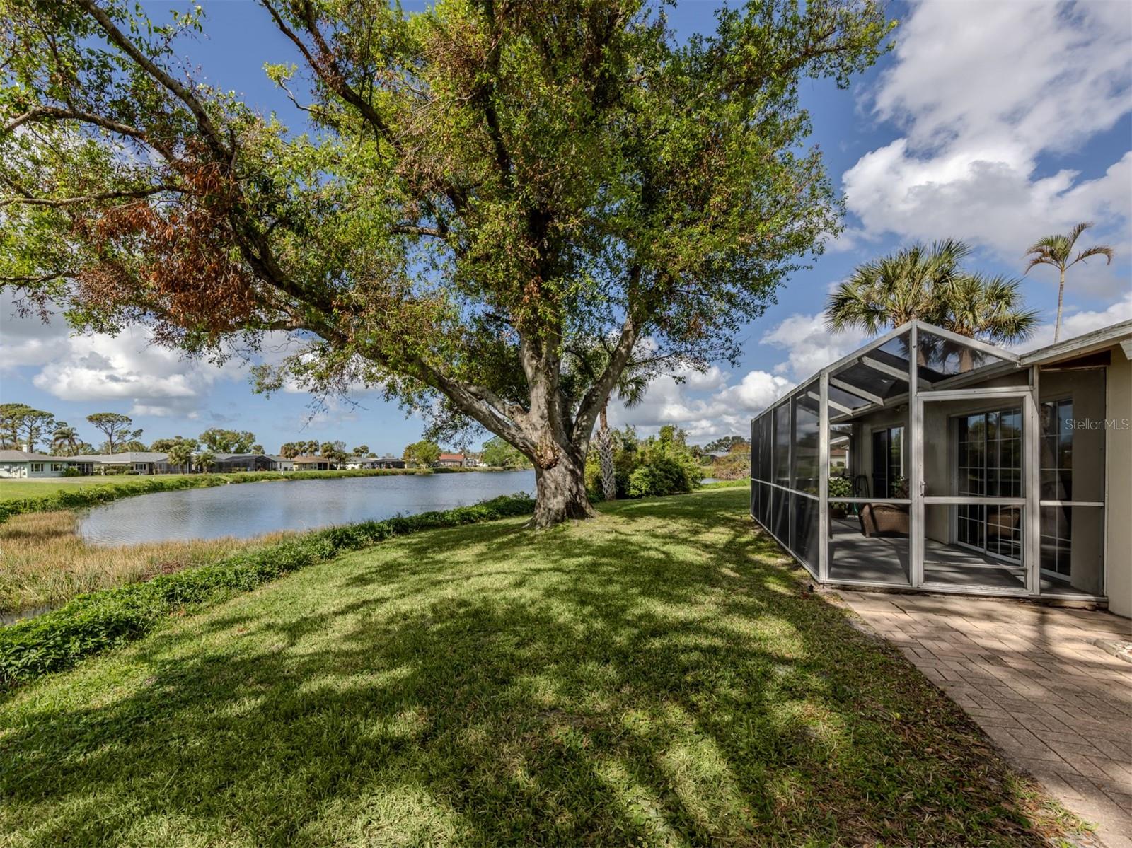 Image 7 of 68 For 1141 Sleepy Hollow Court