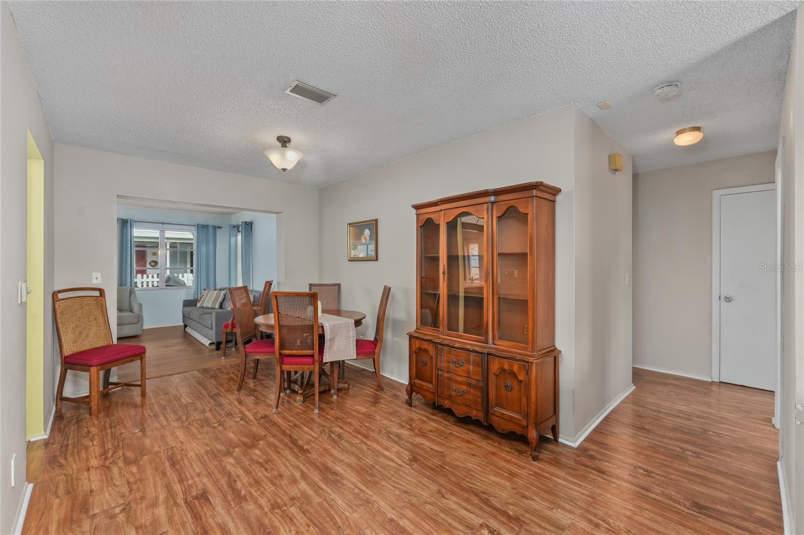 Image 8 of 49 For 9315 42nd Way N #5