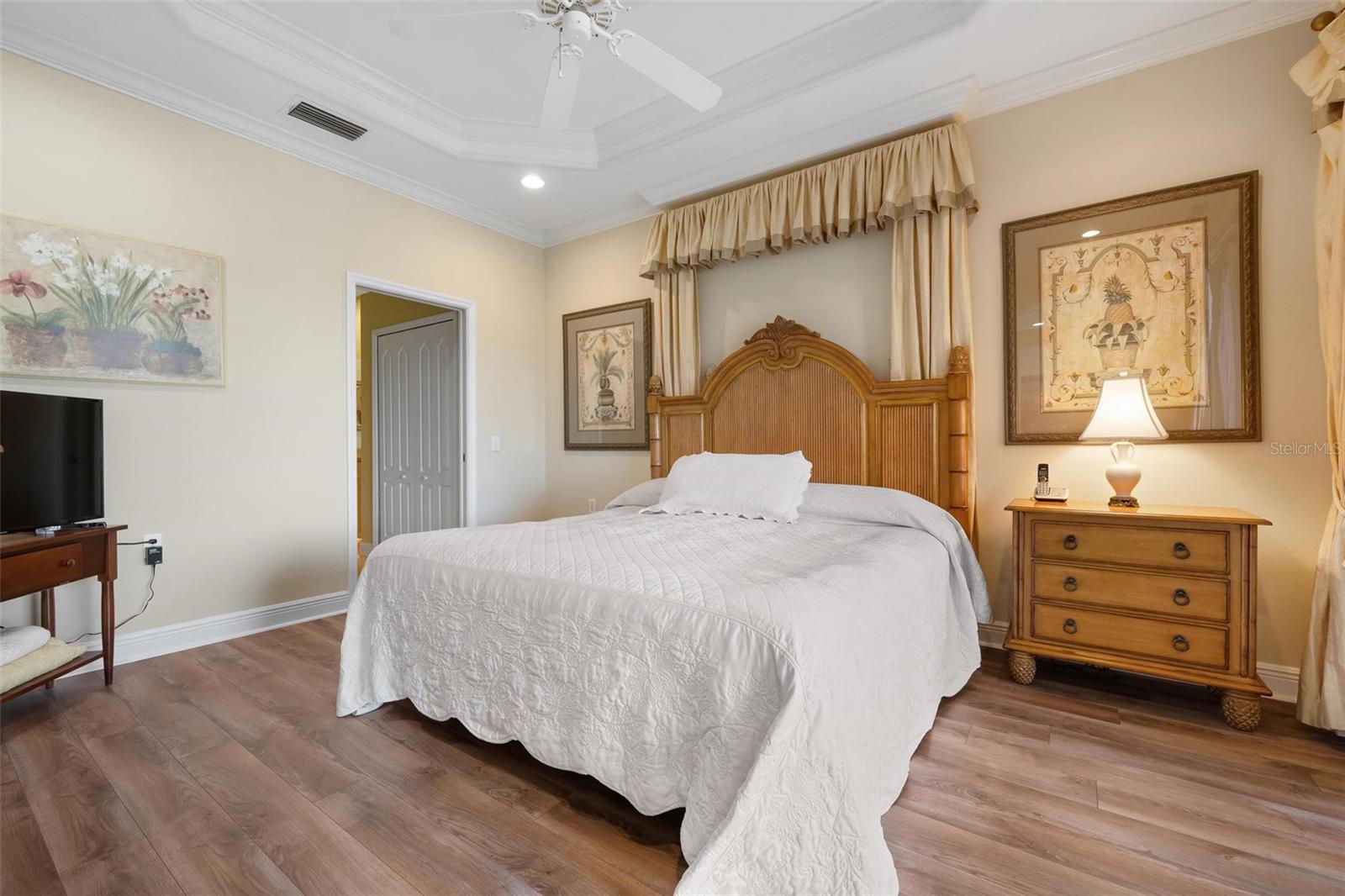 Image 20 of 61 For 1807 San Trovaso Way