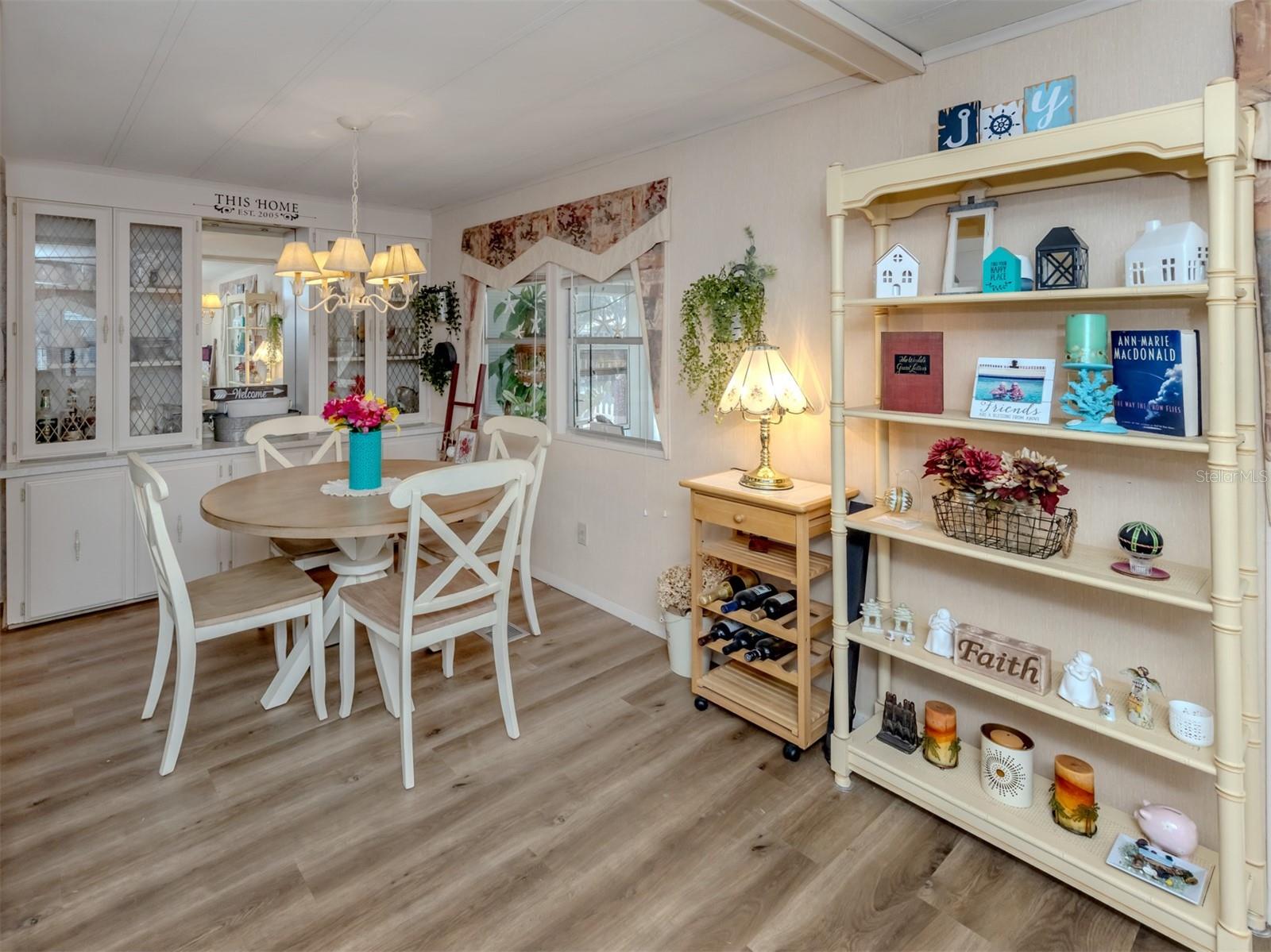 Image 12 of 63 For 528 Tampico Drive