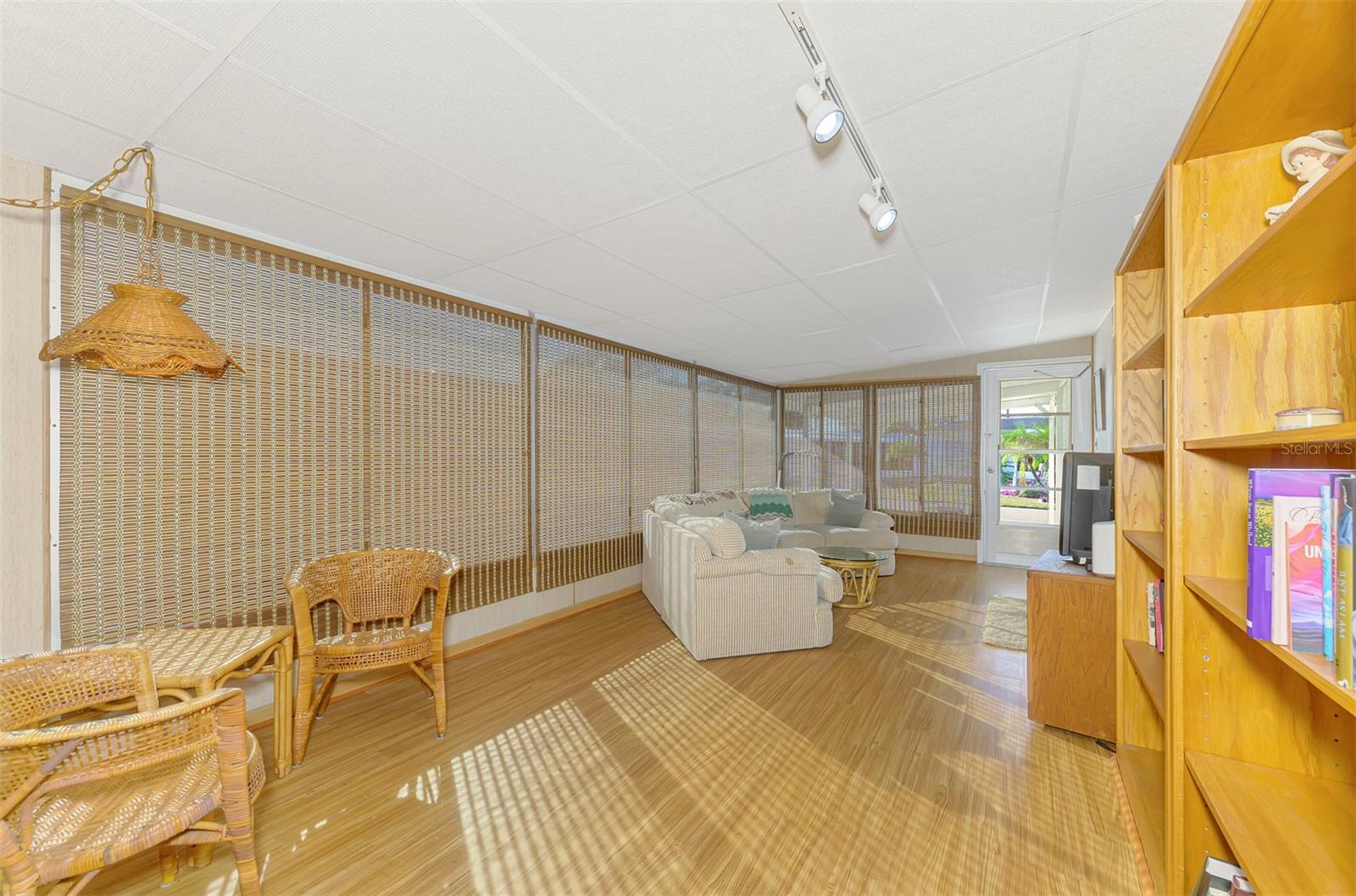 Image 29 of 43 For 5009 Palena Boulevard