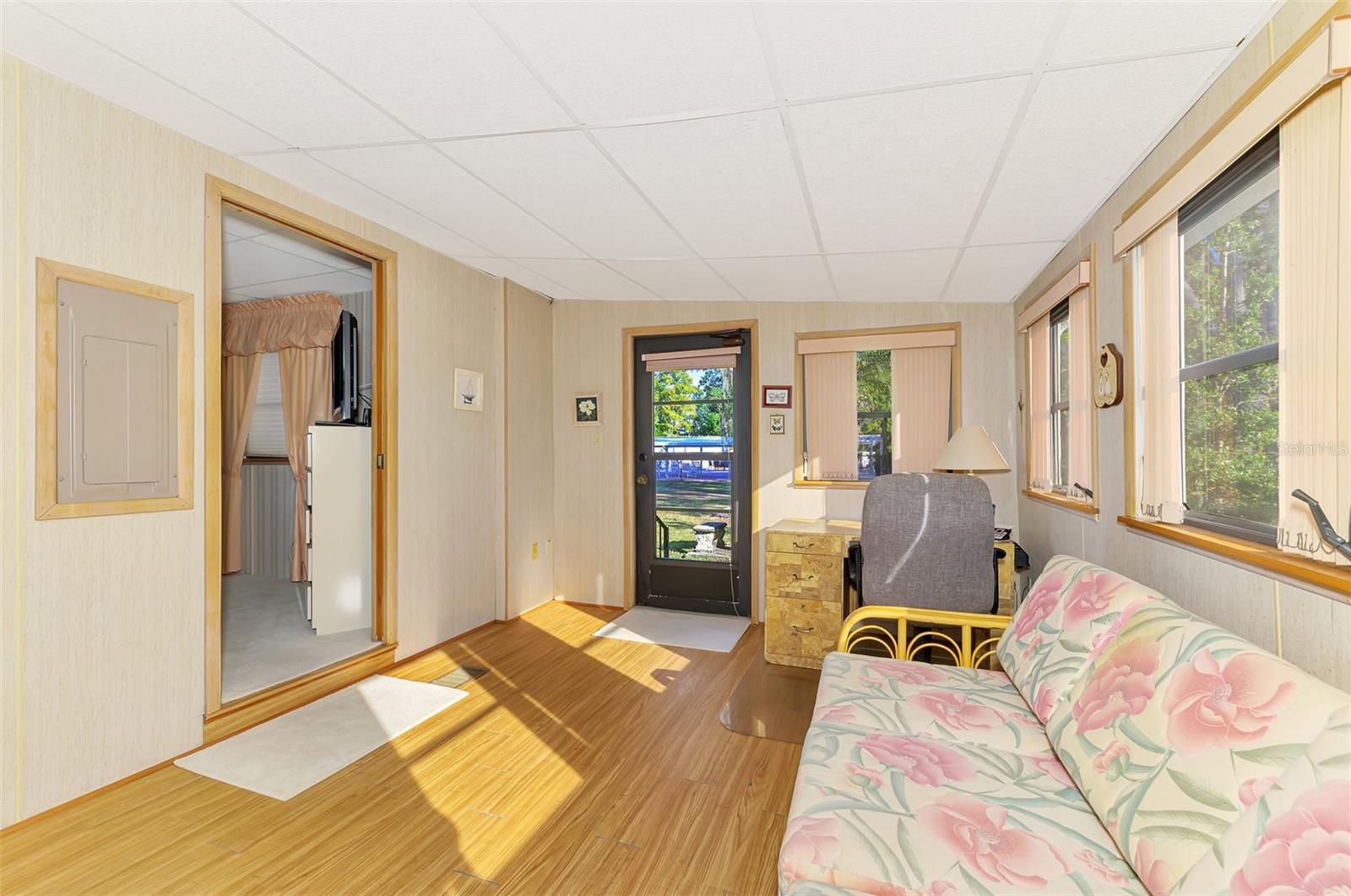 Image 34 of 43 For 5009 Palena Boulevard