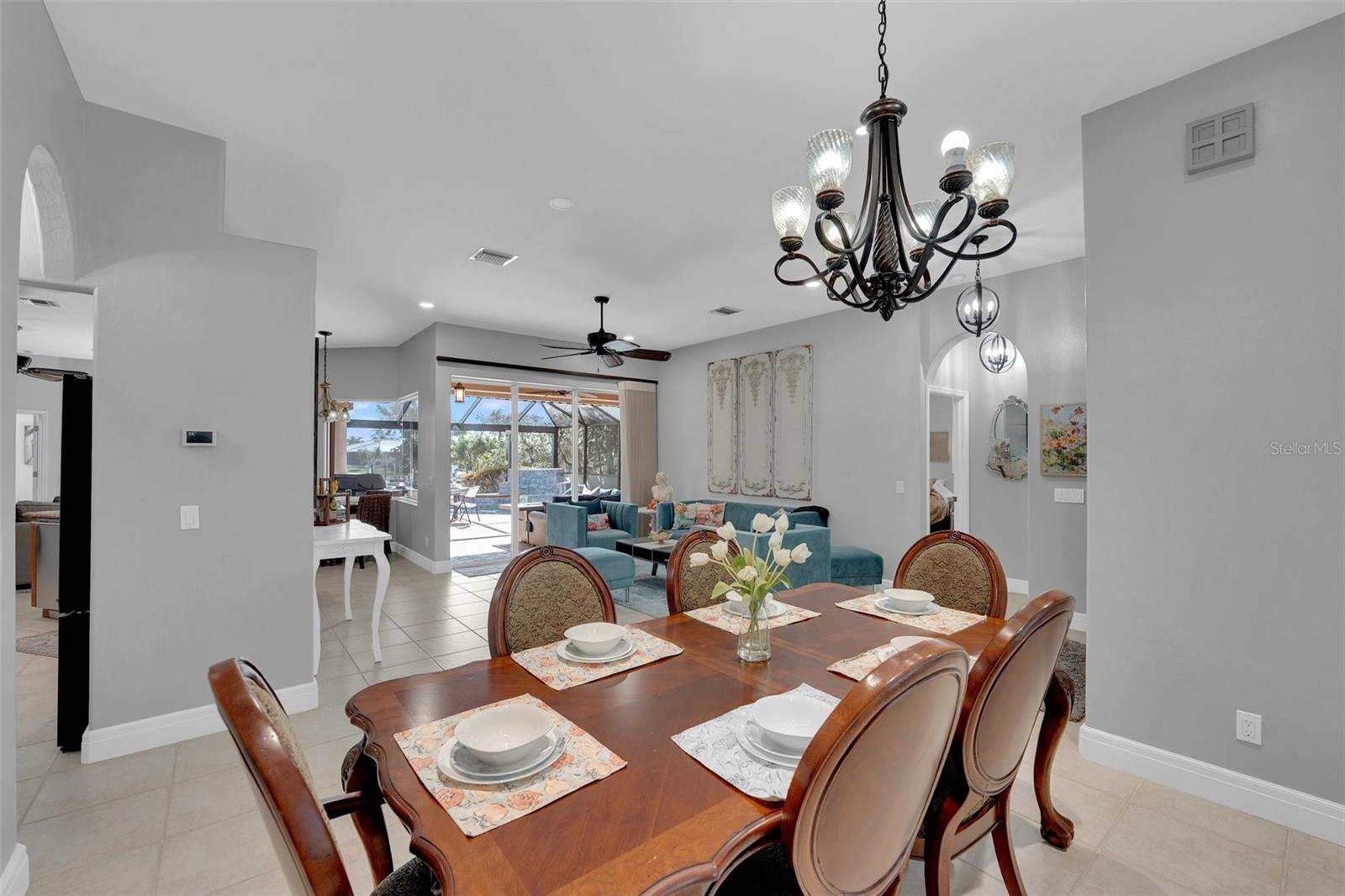 Image 20 of 66 For 2436 Deborah Drive