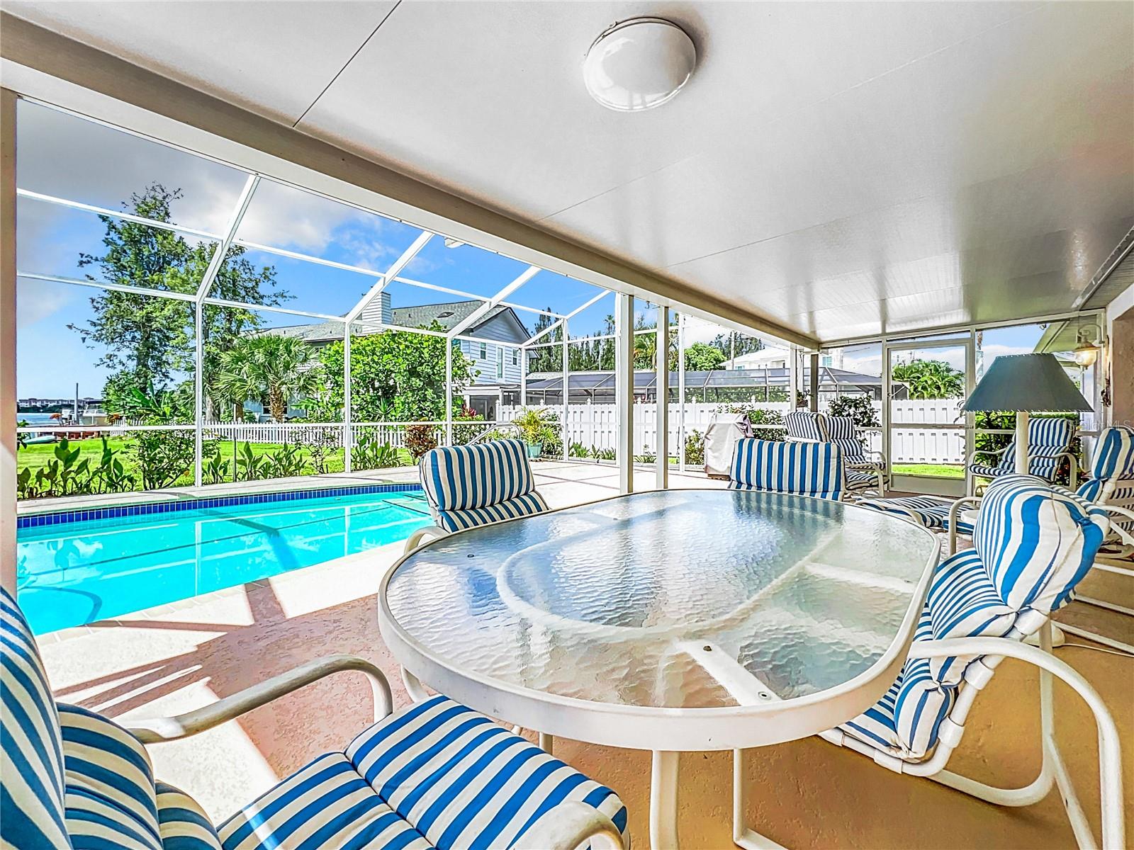 Image 6 of 7 For 396 Bayshore Drive