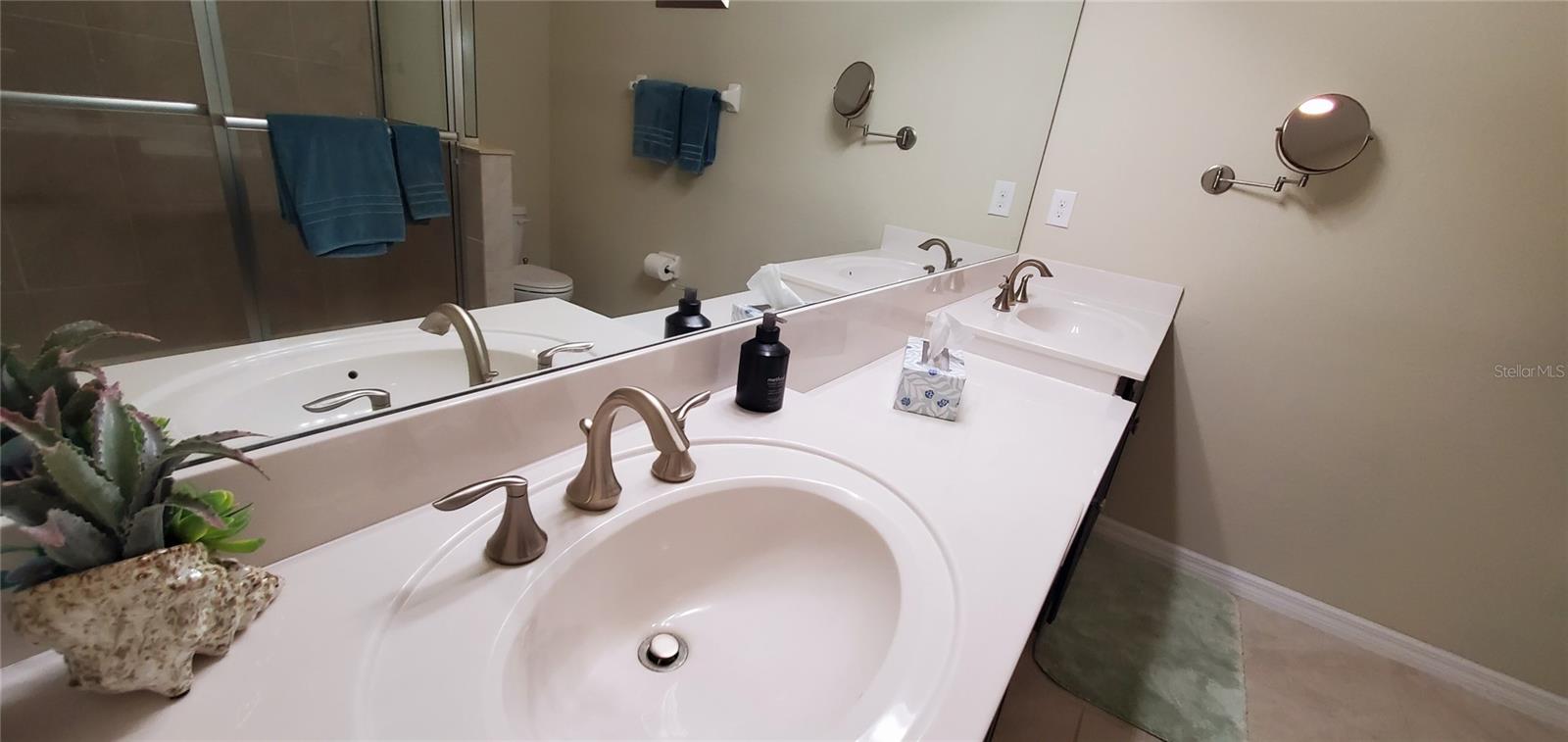 Image 16 of 48 For 4243 Expedition Way 4243